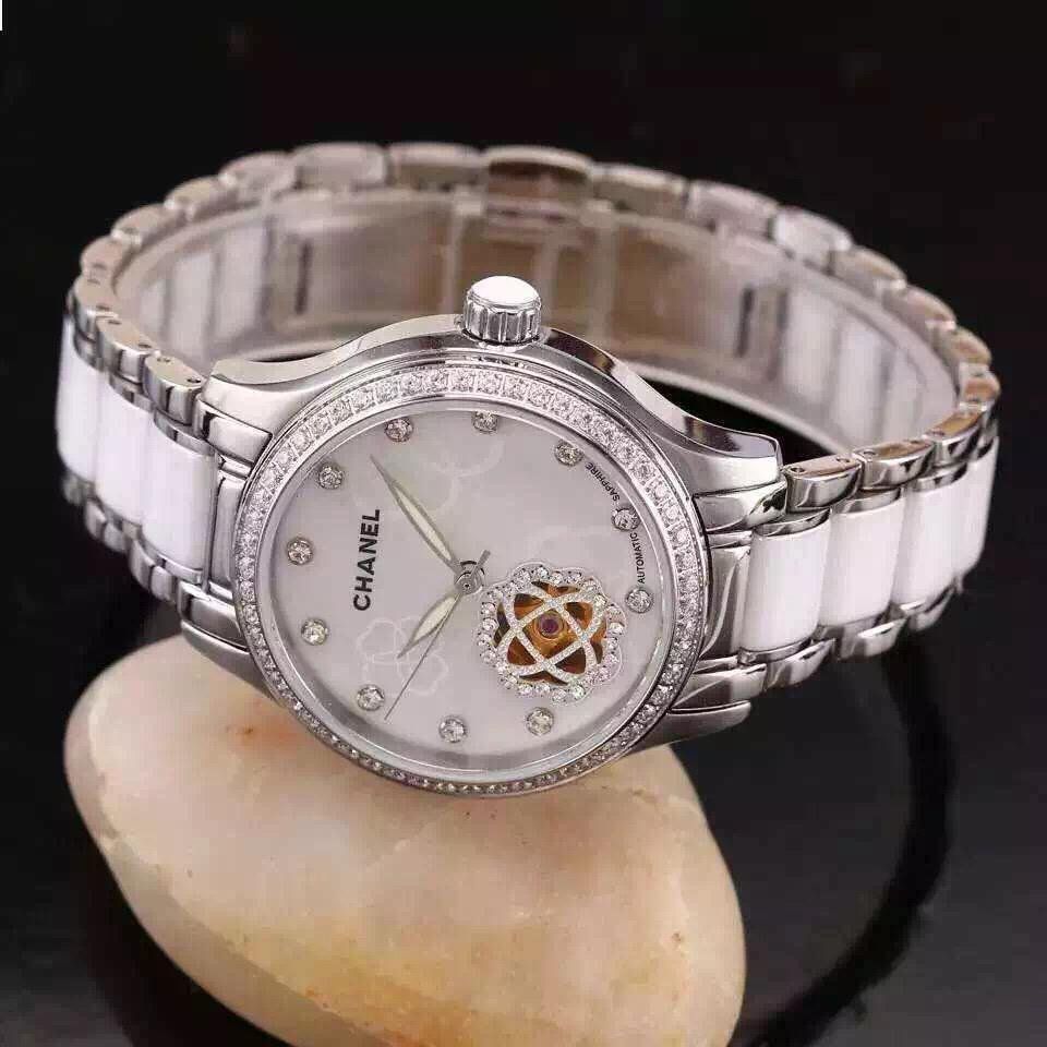  香奈儿 J12系列  镶钻精钢表盘  日本进口全自动机械机芯 高端女士腕表 白面款 / XNR014B 