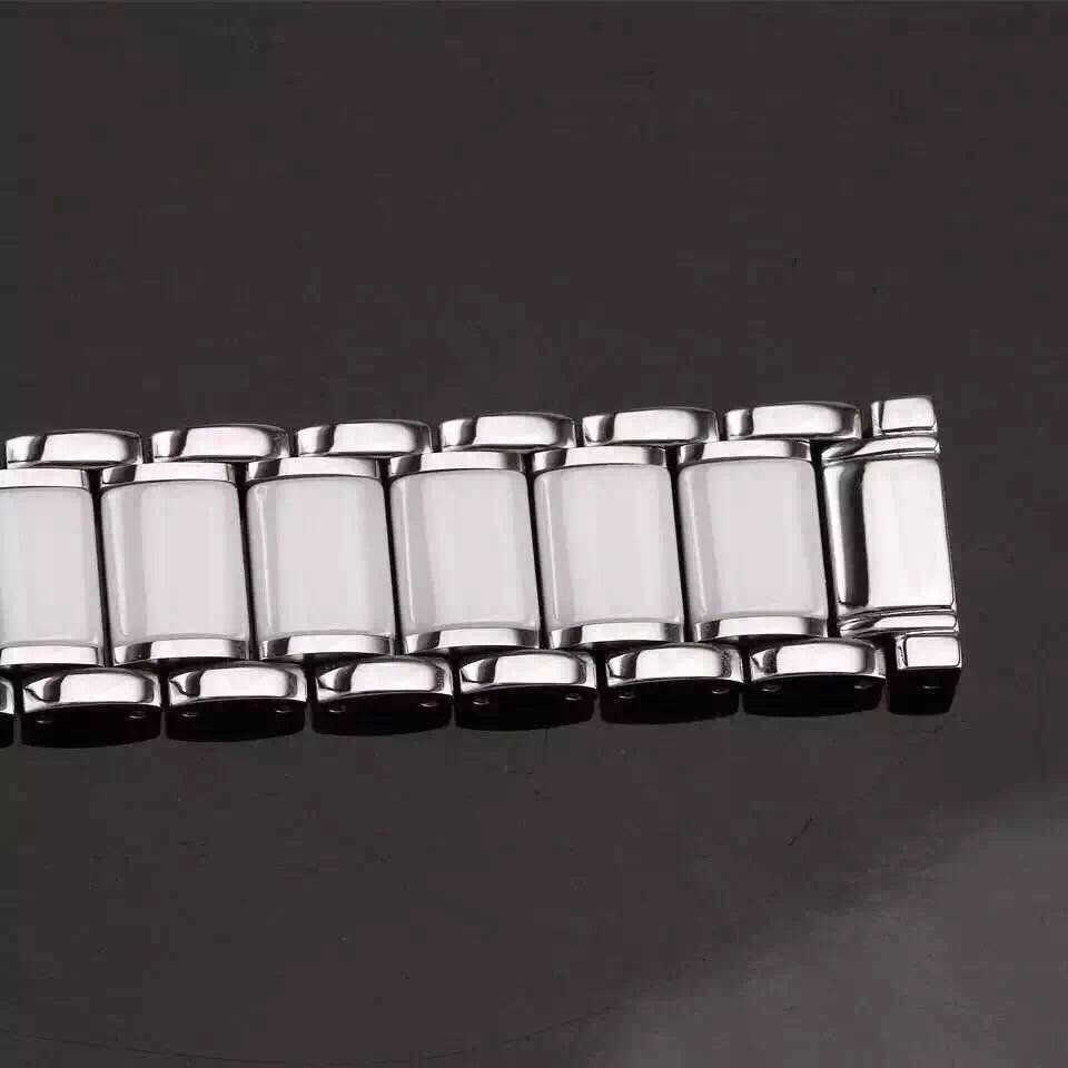  香奈儿 J12系列  镶钻精钢表盘  日本进口全自动机械机芯 高端女士腕表 白面款 / XNR014B 