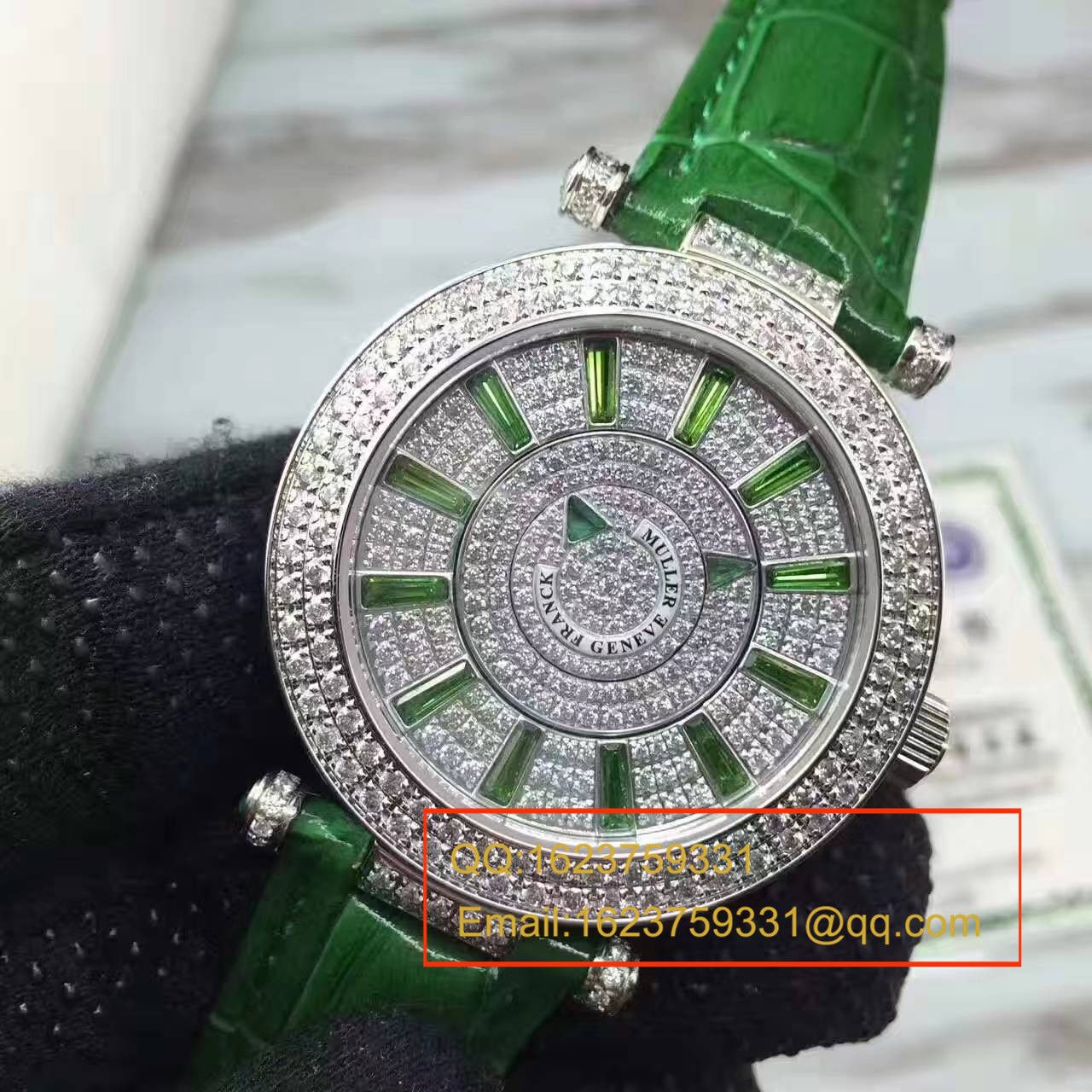 法兰克.穆勒DOUBLE MYSTERY系列42 DM D2R CD 白盘绿面表带女士腕表 / FLBF015