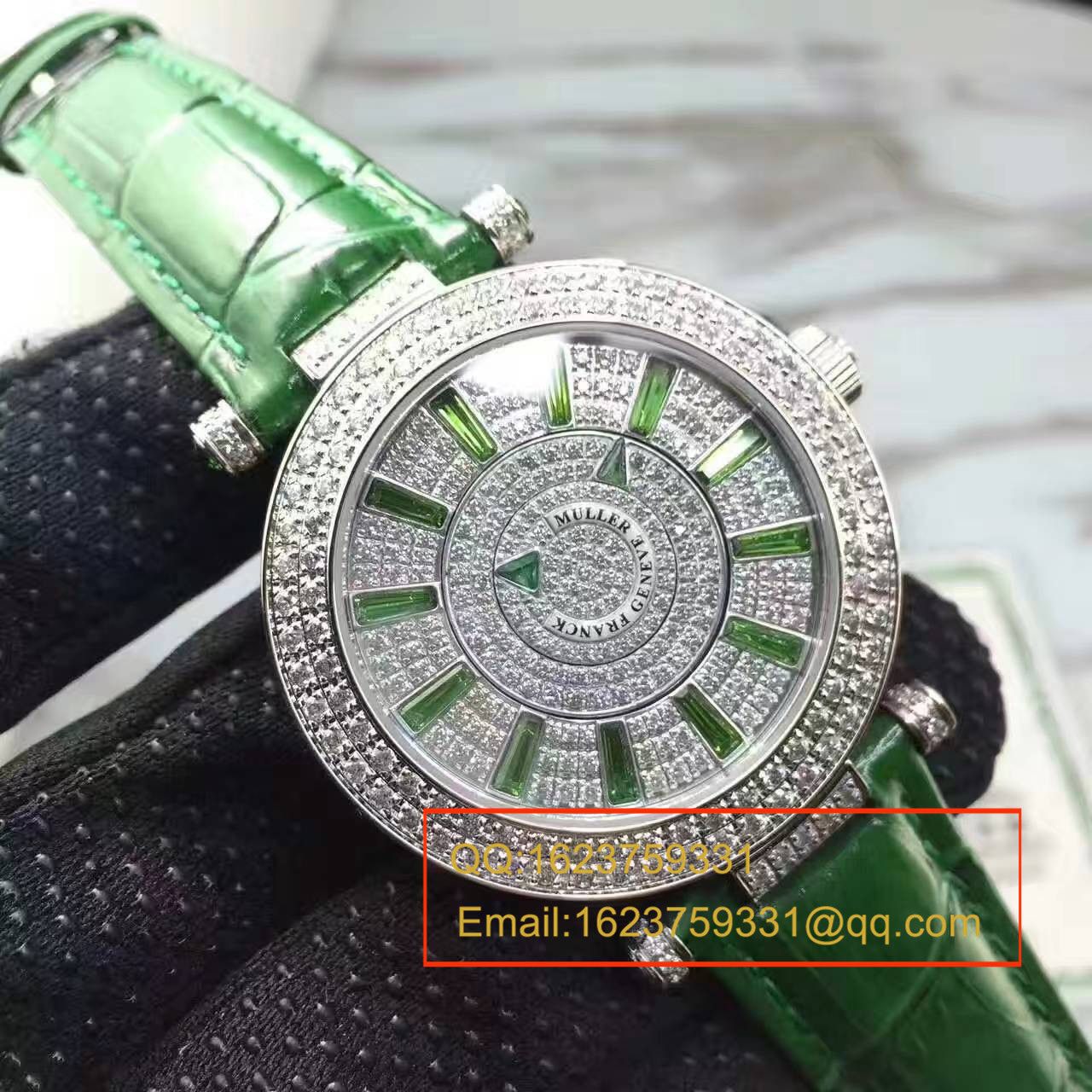 法兰克.穆勒DOUBLE MYSTERY系列42 DM D2R CD 白盘绿面表带女士腕表 / FLBF015