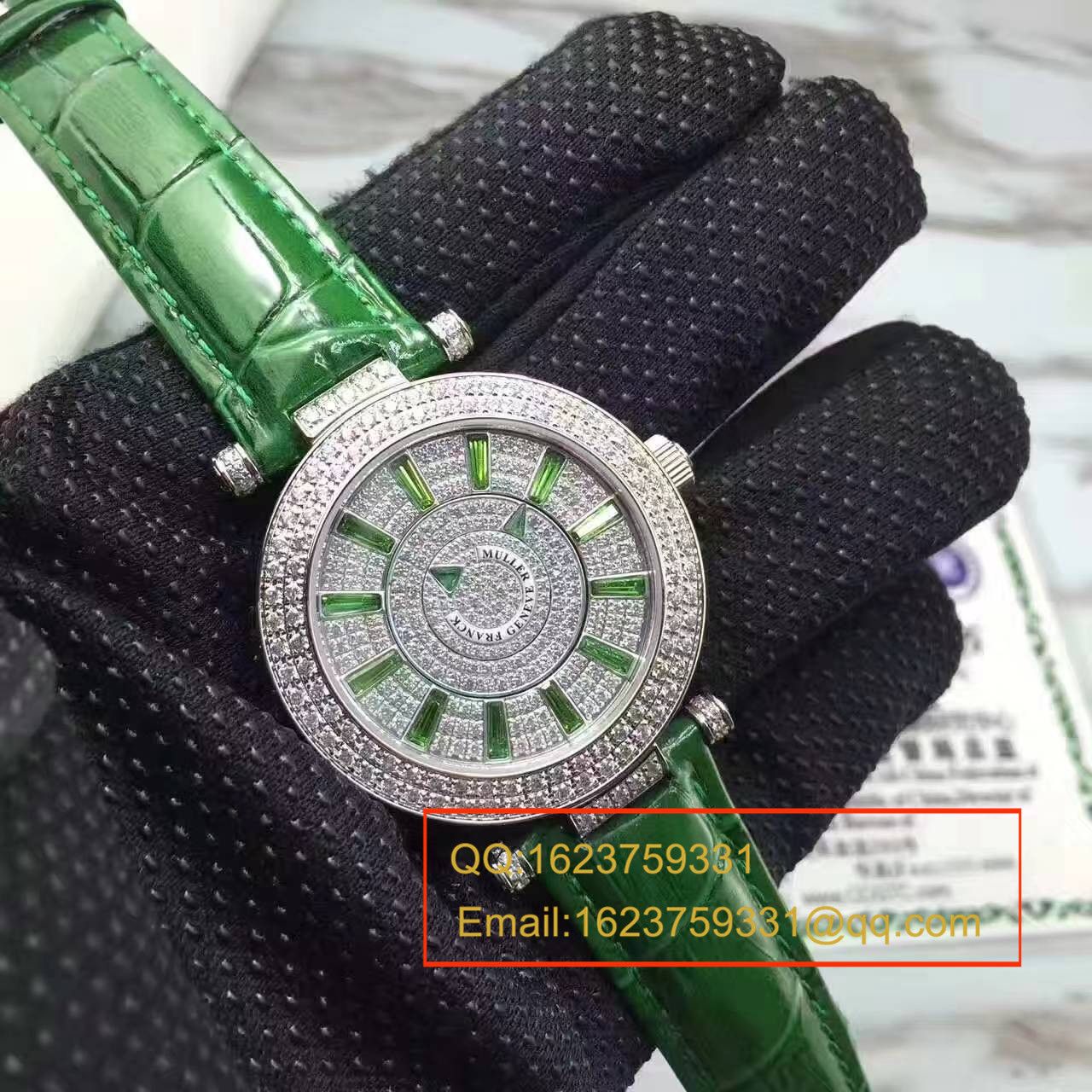 法兰克.穆勒DOUBLE MYSTERY系列42 DM D2R CD 白盘绿面表带女士腕表 / FLBF015