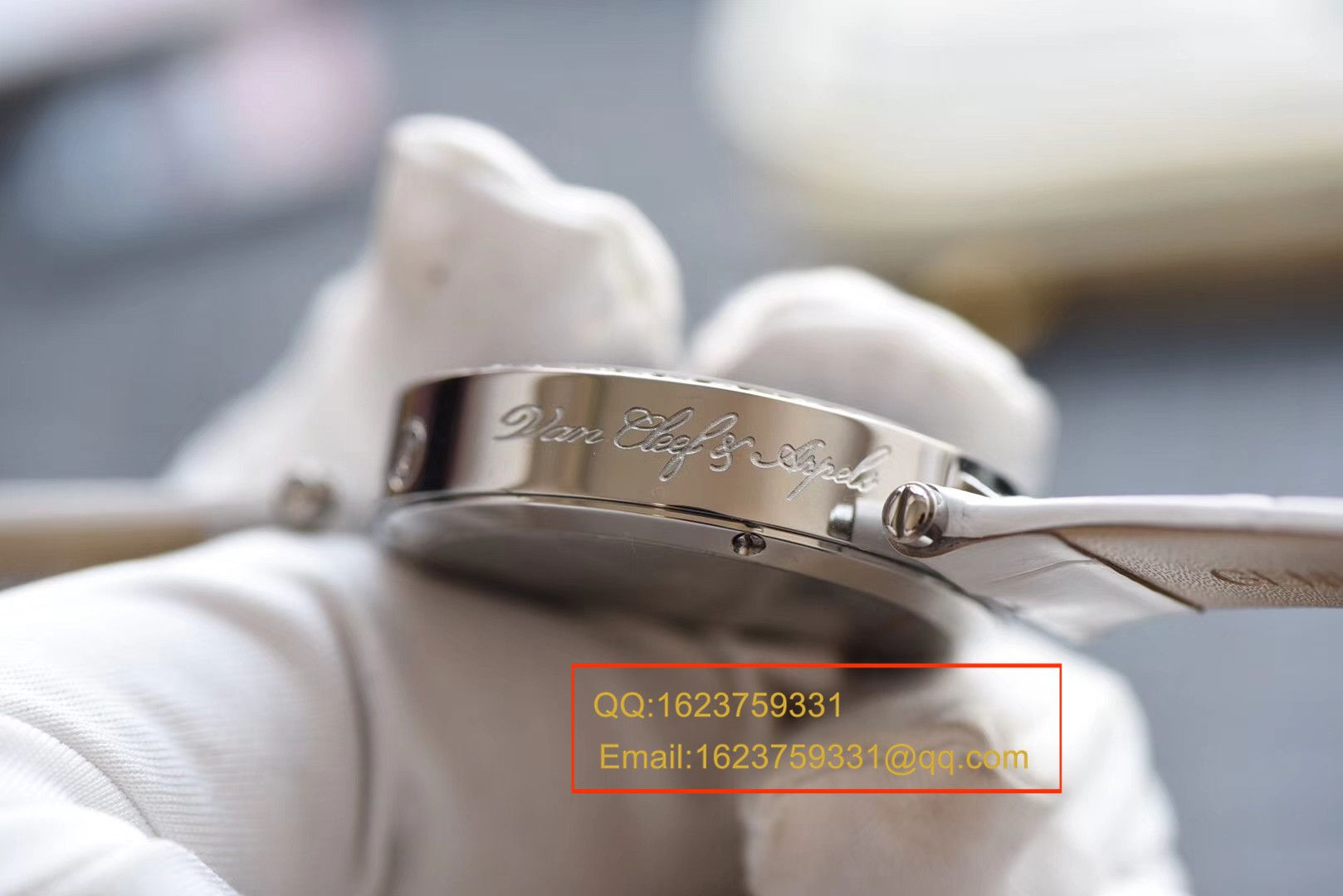 Van Cleef & Arpels复刻高仿梵克雅宝诗情人桥意复杂功能腕表系列VCARN9VI00腕表 / 梵克雅宝 VCA01