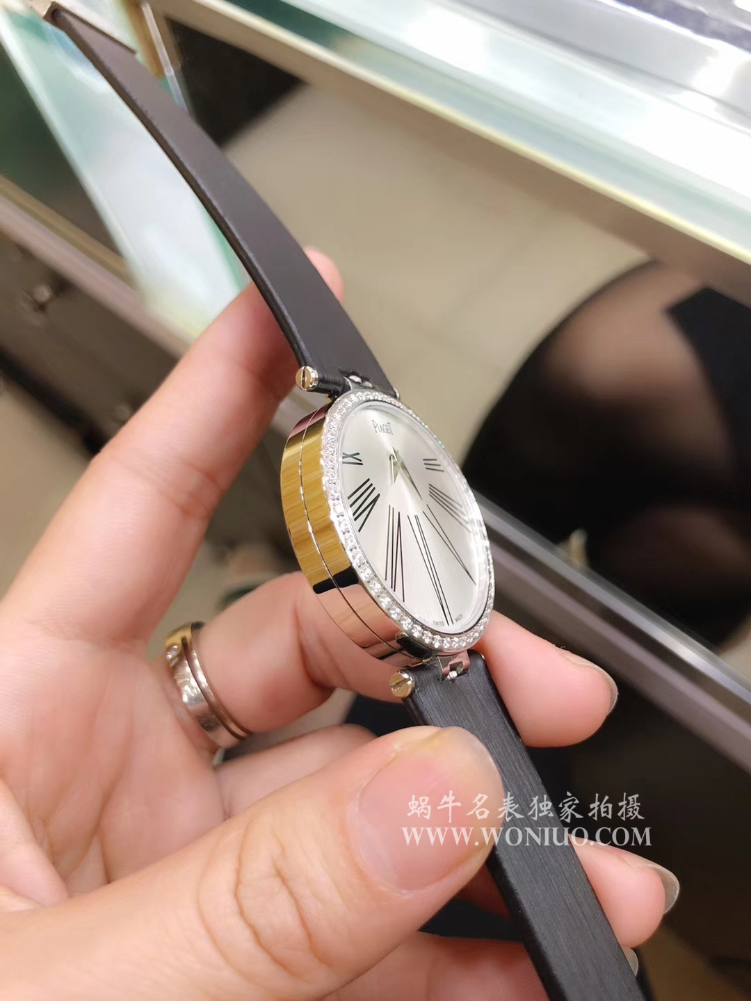 高仿伯爵 PIAGET- 伯爵 LIMELIGHT TWICE系列  G0A36237 双面表盘 女士瑞士石英腕表 / PT021