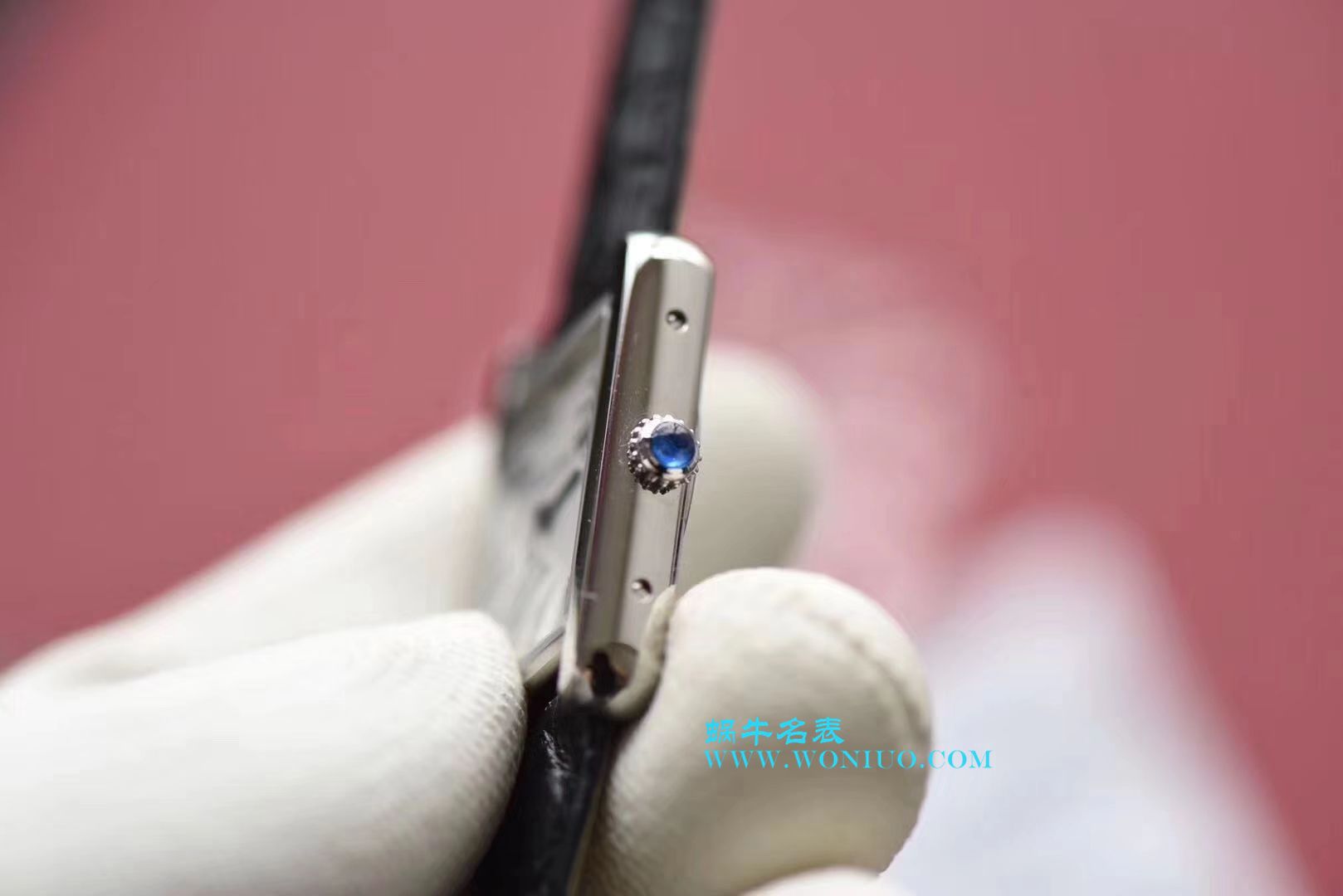 【独家视频测评K11厂一比一超A高仿手表】卡地亚坦克系列 W5200000 粉面女士石英腕表 / KAD008