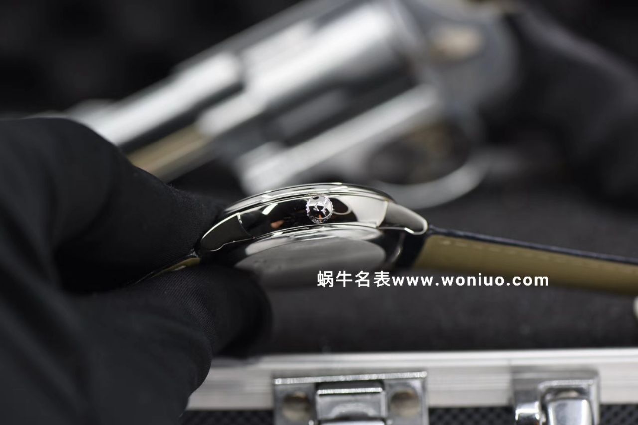 TW欧米茄碟飞一比一高仿复刻手表424.53.40.21.04.001腕表 / M321