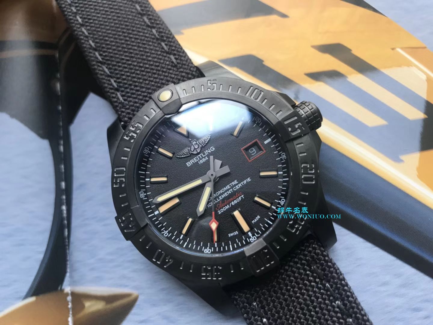 原单新款，百年灵复仇者黑鸟，44mm，原厂钛金属表壳 / BL087