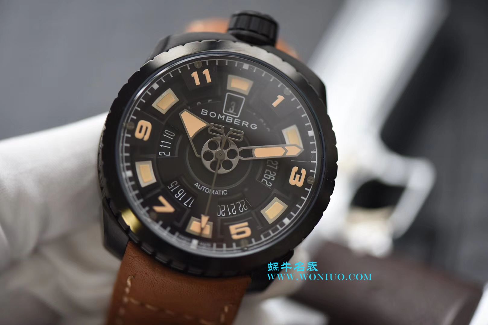 BB FACTORY 巧思之作【一表两用 奇思妙构】BBF出品BOMBERG BOLD系列腕表劲酷登场， / BB002