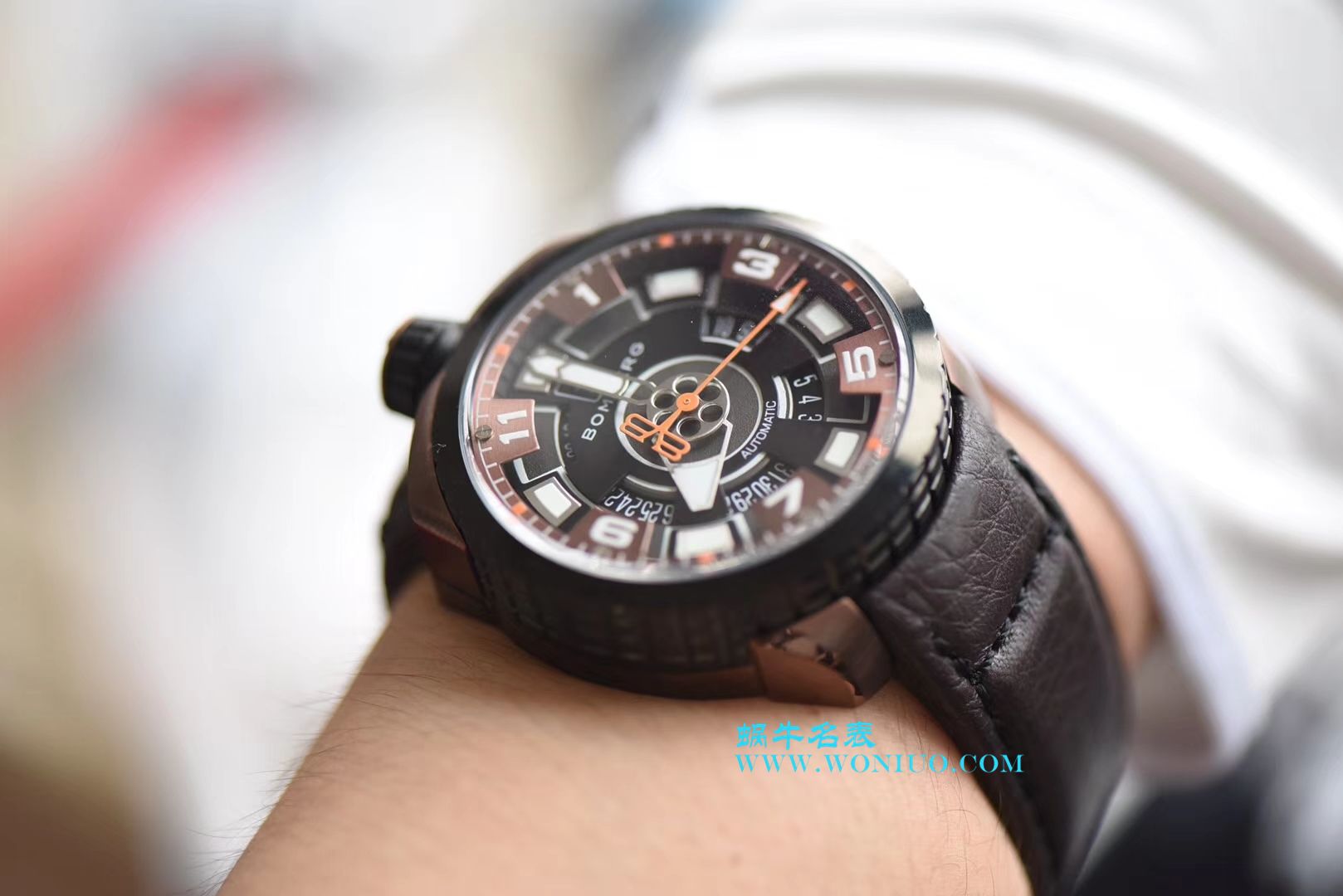 BB FACTORY 巧思之作【一表两用 奇思妙构】BBF出品BOMBERG BOLD系列腕表劲酷登场， / BB002