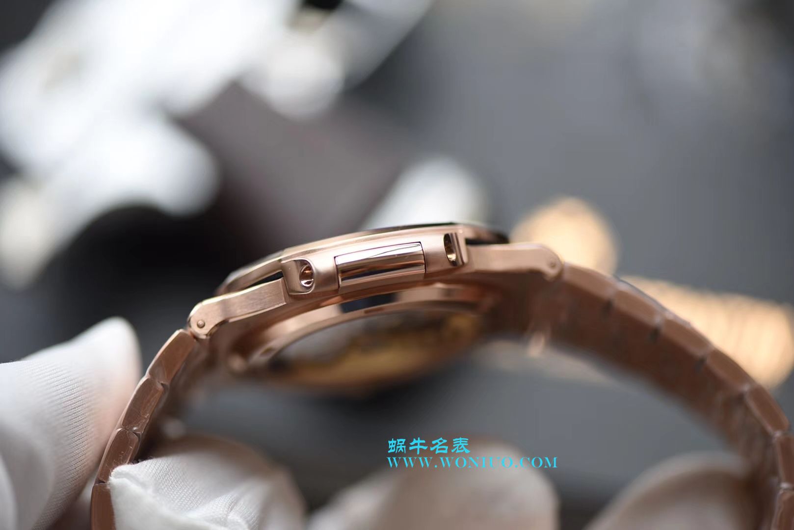 【PF一比一超A高仿腕表】百达翡丽运动系列5711/1R-001腕表(鹦鹉螺) 