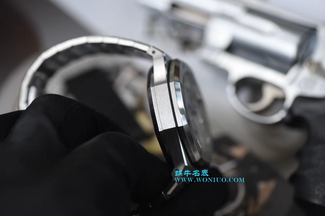 【TWA一比一超A高仿手表】爱彼皇家橡树系列26120ST.OO.1220ST.02腕表蓝面、26120ST.OO.1220ST.01白、26120ST.OO.1220ST.03黑 / AP138