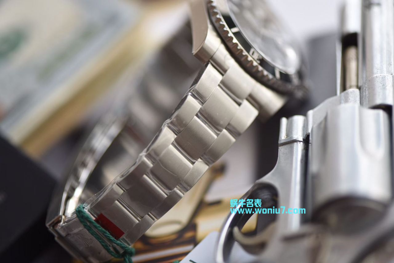 【视频解析DJ一比一超A顶级复刻高仿手表】劳力士潜航者型系列116610LN-97200 黑盘腕表(黑水鬼) / R239