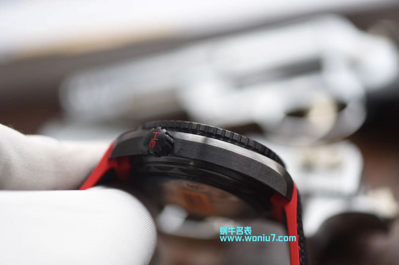 【VS一比一超A复刻高仿手表】欧米茄海马系列深海之黑215.92.46.22.01.003、215.92.46.22.01.002腕表 / M371