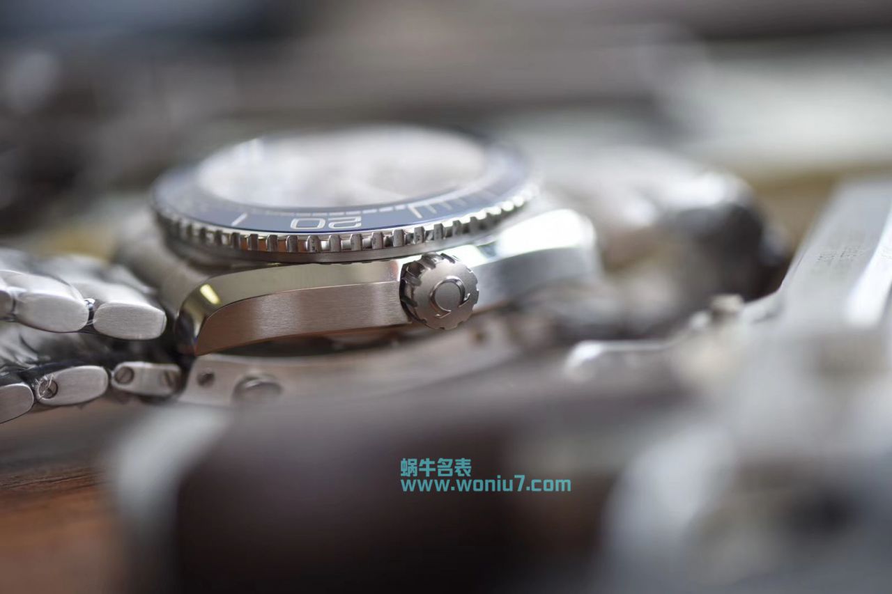 欧米茄海马系列215.30.44.21.03.001腕表【VS超A复刻高仿手表】 / M373