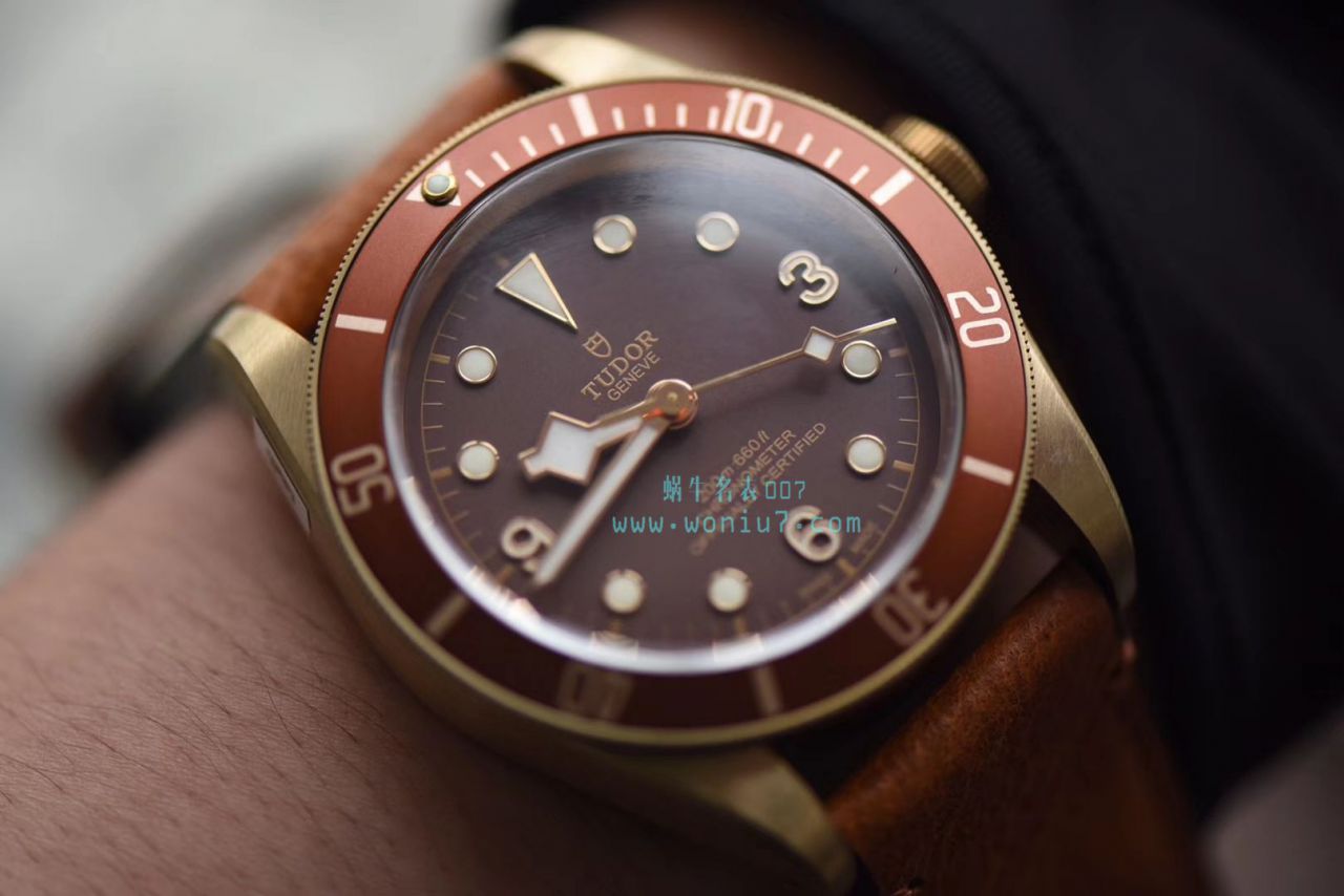 【独家视频测评KW1:1超A高仿手表】帝舵启承系列M79250BM-0001 小铜花V2版本 / DTBA018A