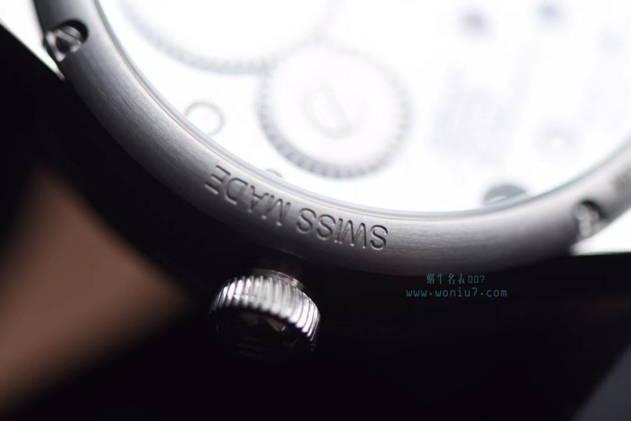 AM新品、最新艾美 方轮经典腕表 MP7158-SS001-301-1黑面、MP7158-SS001-101-1白面 / AIMEI001