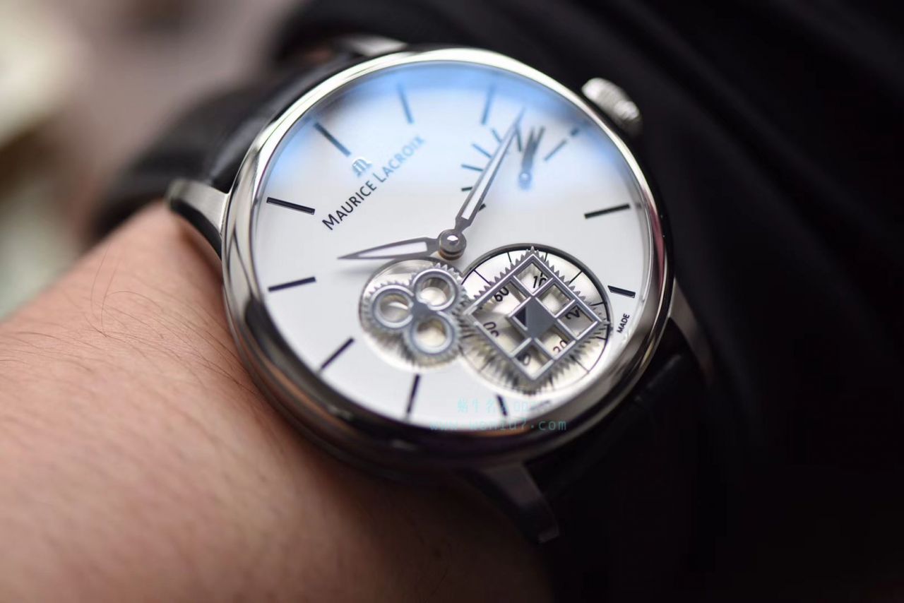 AM新品、最新艾美 方轮经典腕表 MP7158-SS001-301-1黑面、MP7158-SS001-101-1白面 / AIMEI001