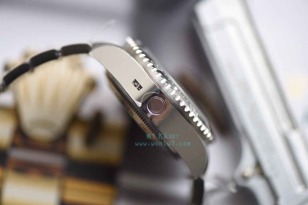 AR黑鬼王904L超级3135机新款 复刻高仿AR劳力士SEA-DWELLER鬼王44MM副本的十年精华 / R2115