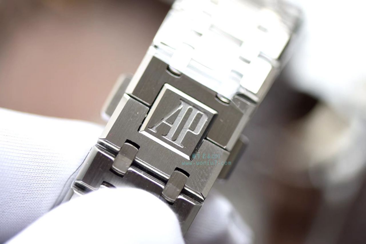 【视频解说】JF厂一比一高精仿手表之爱彼皇家橡树系列15400ST.OO.1220ST.02男表 / APBF022B