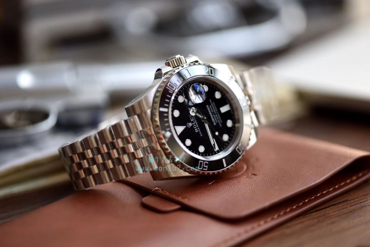 【V9厂出品，搭配五珠链】劳力士潜航者型顶级复刻高仿116610LN-97200 黑盘腕表(黑水鬼)、116610LV-97200 绿盘腕表(绿水鬼) / R268