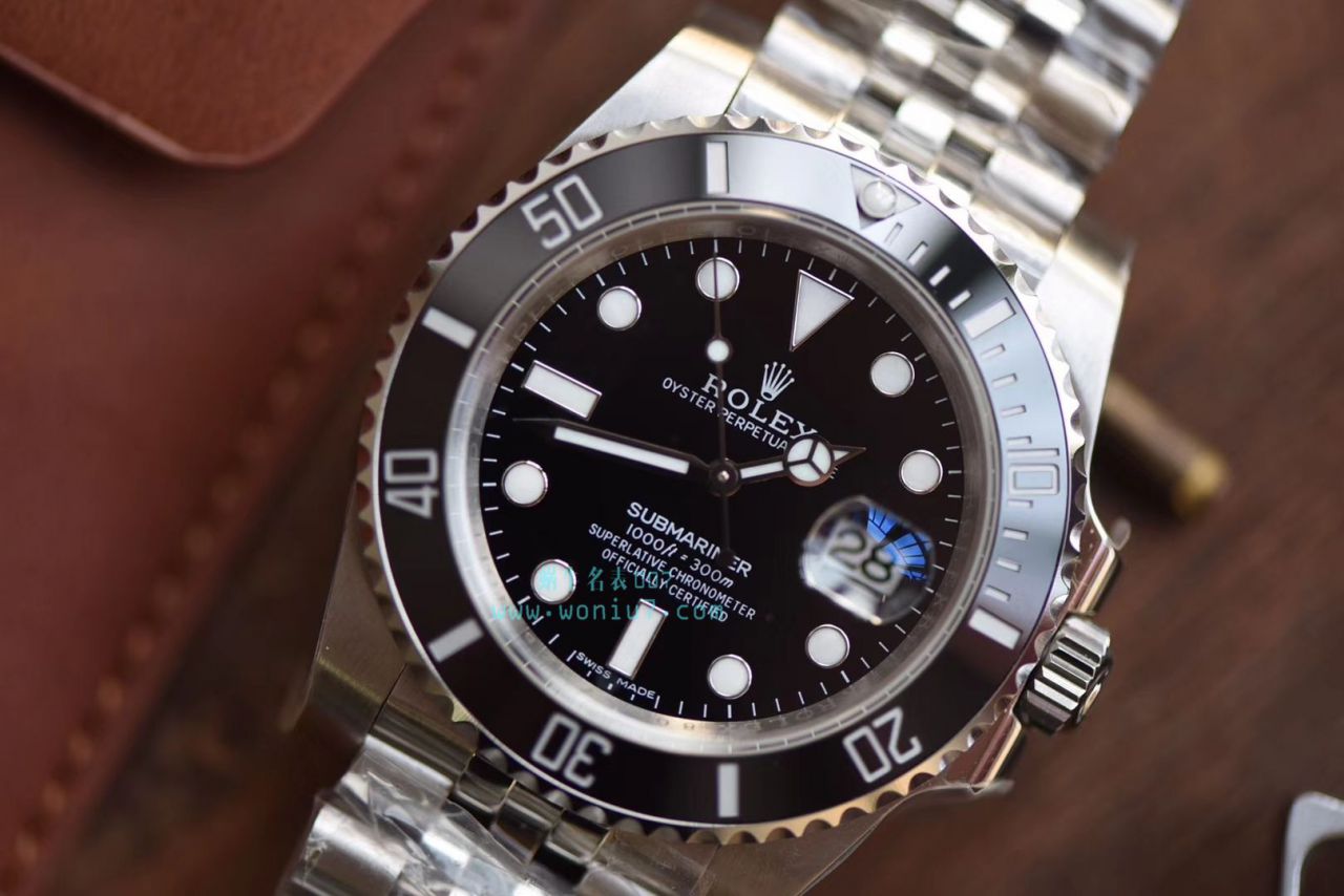 【V9厂出品，搭配五珠链】劳力士潜航者型顶级复刻高仿116610LN-97200 黑盘腕表(黑水鬼)、116610LV-97200 绿盘腕表(绿水鬼) / R268