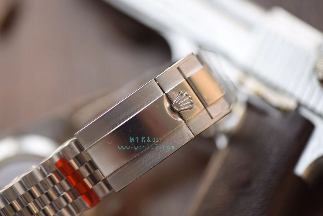 【V9厂出品，搭配五珠链】劳力士潜航者型顶级复刻高仿116610LN-97200 黑盘腕表(黑水鬼)、116610LV-97200 绿盘腕表(绿水鬼) / R268