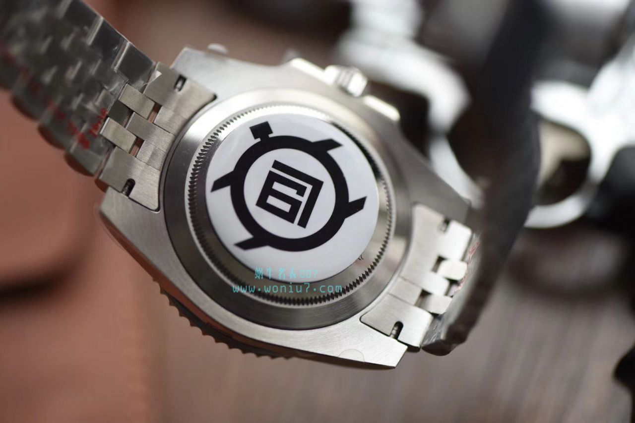 【V9厂出品，搭配五珠链】劳力士潜航者型顶级复刻高仿116610LN-97200 黑盘腕表(黑水鬼)、116610LV-97200 绿盘腕表(绿水鬼) / R268