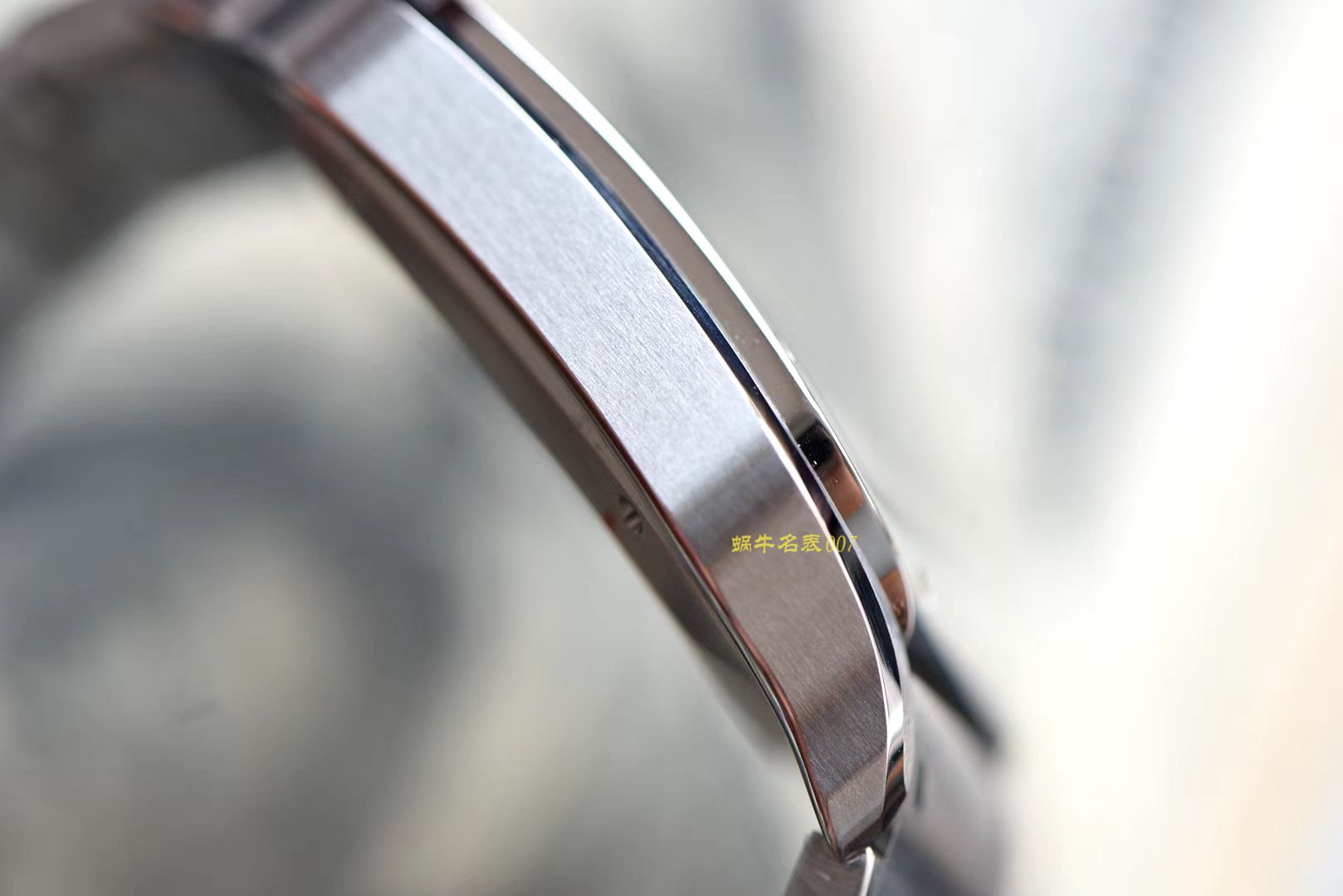 卡地亚山度士系列WSSA0013（大号）腕表【KOR一比一高仿手表】 / K193