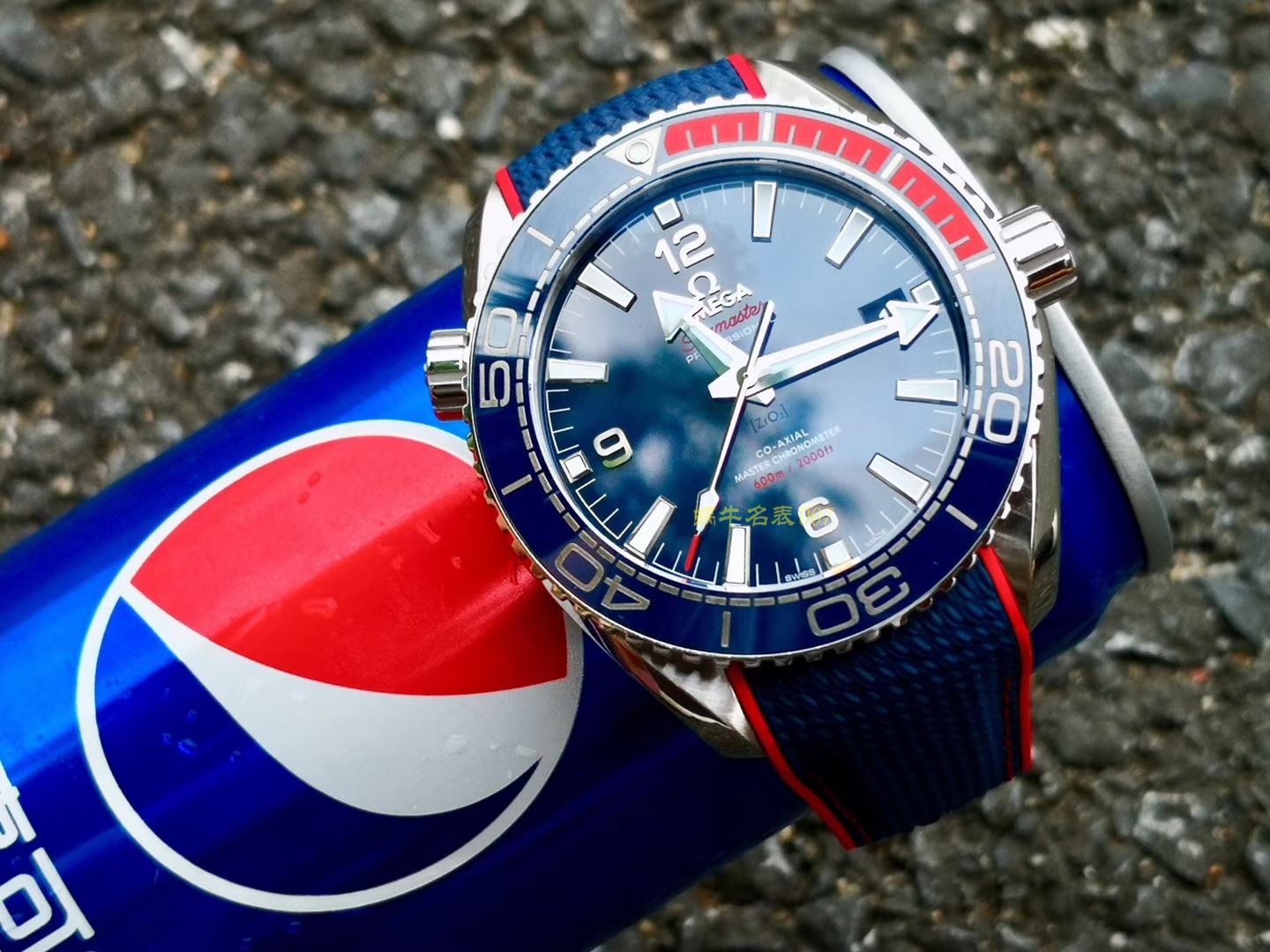 欧米茄特别系列522.32.44.21.03.001腕表【VS欧米茄百事可乐平昌冬奥会纪念版复刻高仿手表】 / M353