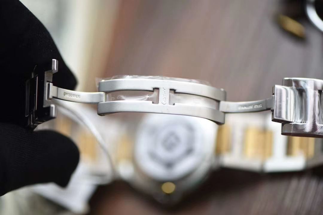 卡地亚蓝气球系列W6920047腕表女装36毫米【V9顶级复刻高仿手表】V9厂18K包金蓝气球间金款 / K203