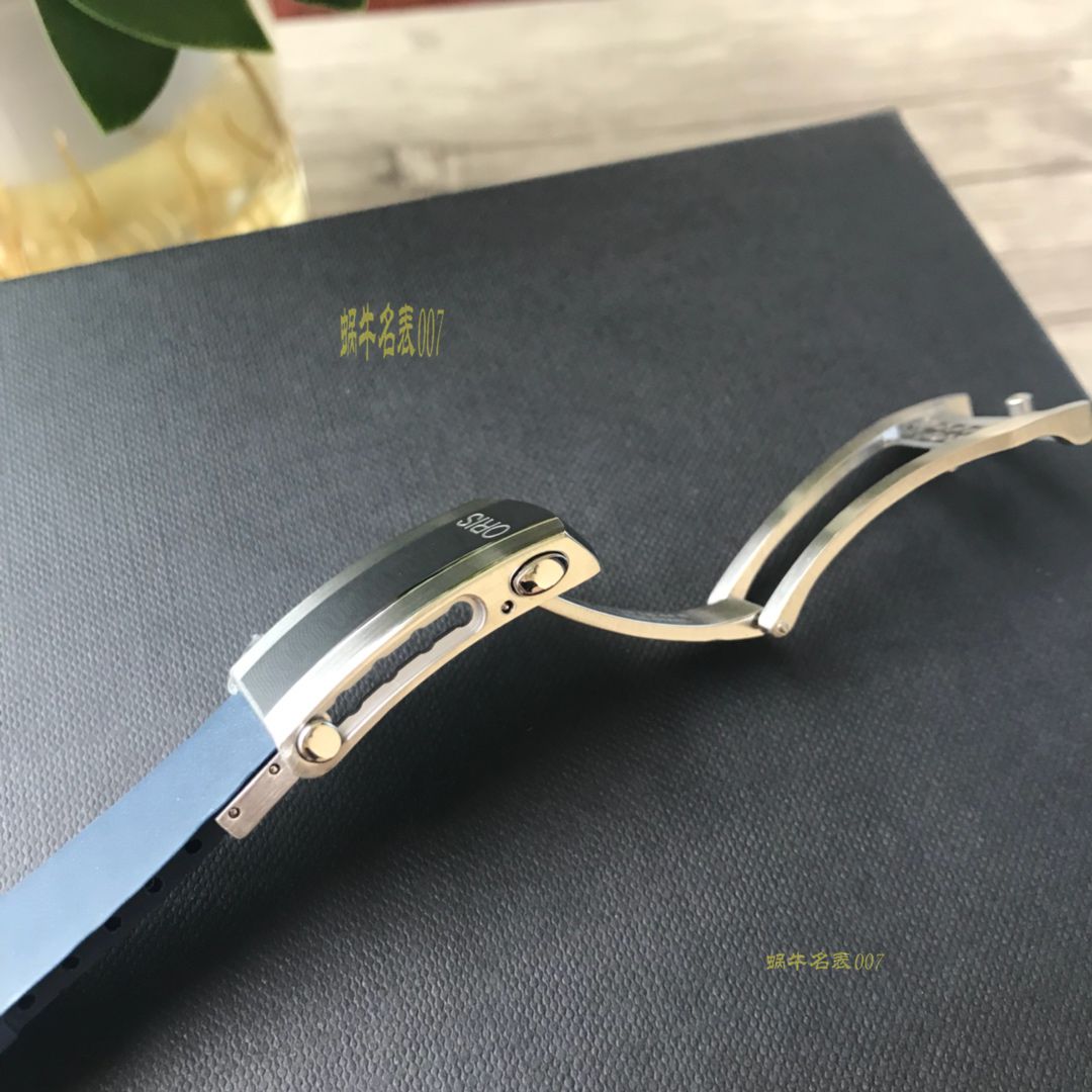 【渠道原单，多面可选】豪利时潜水系列01 733 7730 4159-07 4 24 64EB腕表 / OB006