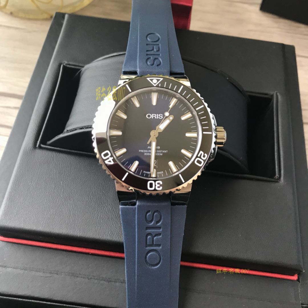 【渠道原单，多面可选】豪利时潜水系列01 733 7730 4159-07 4 24 64EB腕表 / OB006