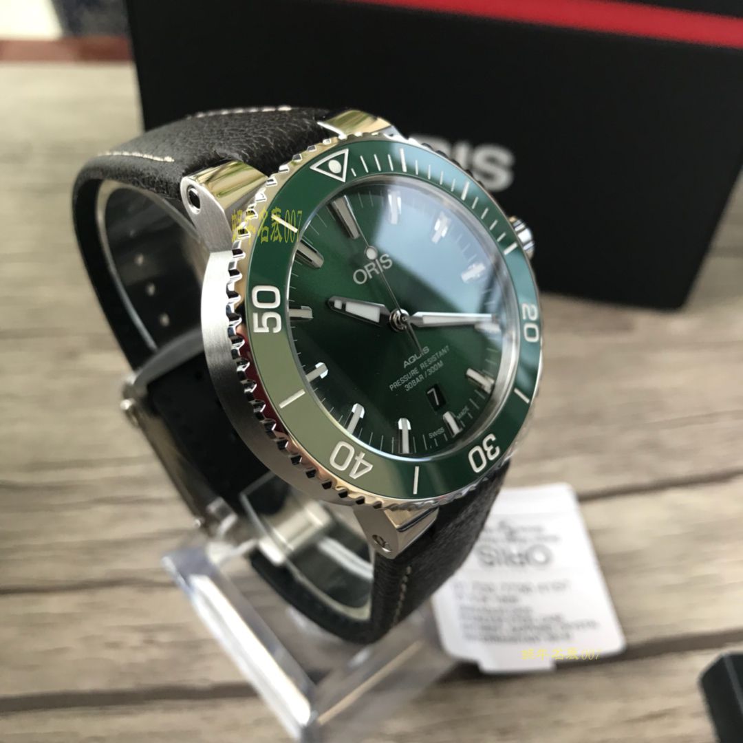 【渠道原单，多面可选】豪利时潜水系列01 733 7730 4159-07 4 24 64EB腕表 / OB006