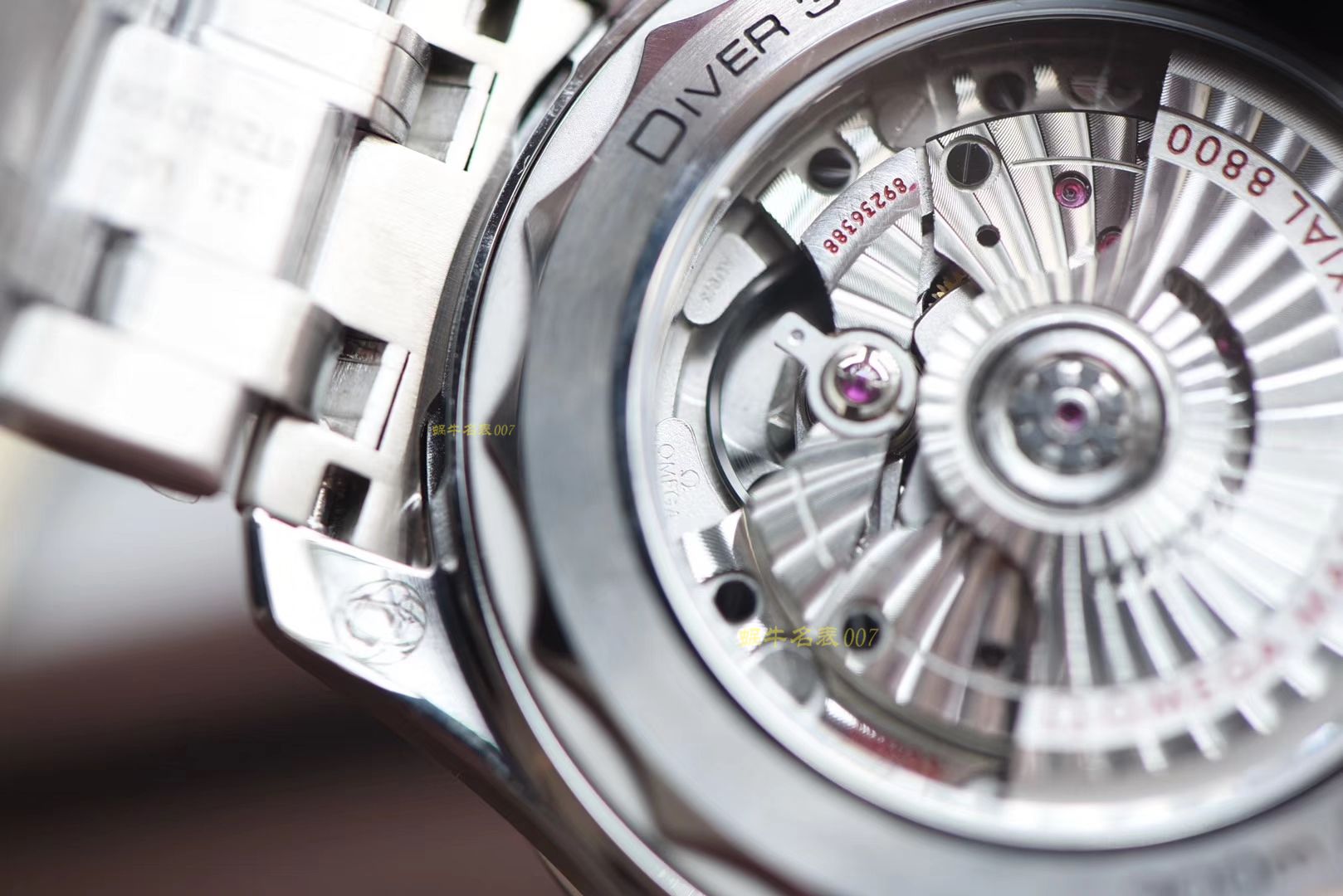 【视频评测】VS厂一比一复刻欧米茄海马系列210.30.42.20.06.001高仿腕表VS厂新海马300M（007代言广告款） / M359