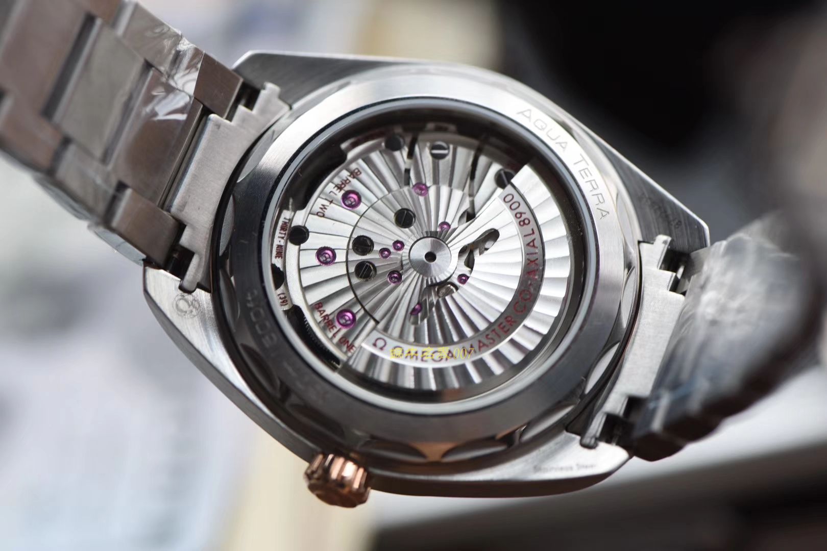 欧米茄海马系列220.22.41.21.02.001腕表【XF新品❗海马150M柚木纹面一比一超A精仿】 / M366