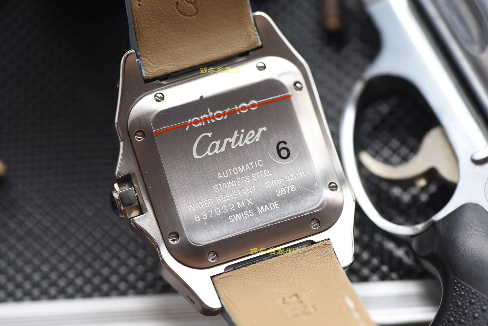 【视频评测】CARTIER卡地亚山度士W20106X8机械女士腕表（V6一比一超A高精仿搭配蓝面表带） / K216