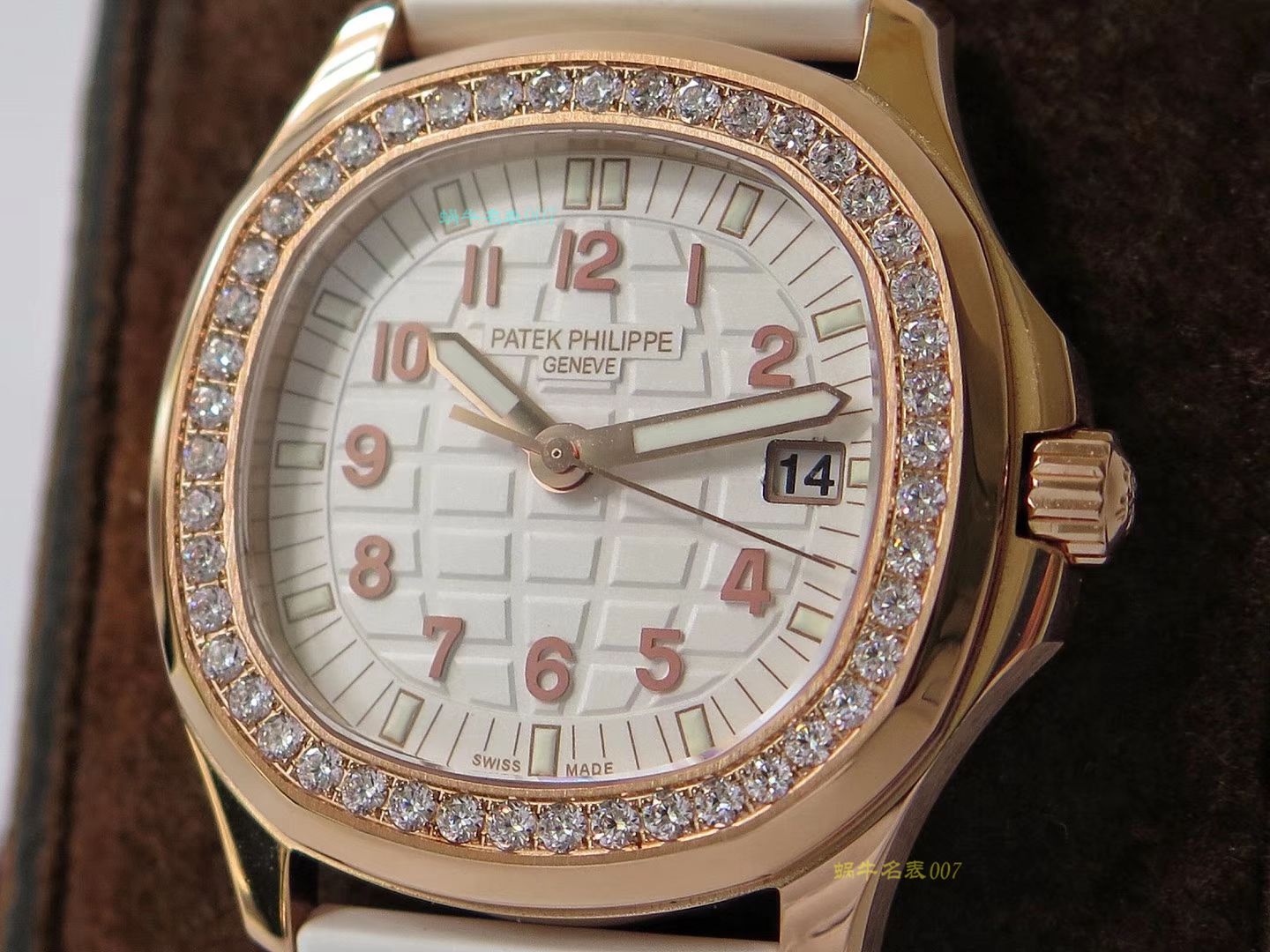 PATEK PHILIPPE百达翡丽AQUANAUT系列5068R-010腕表【PPF一比一 高仿百达翡丽鹦鹉螺女表】 / BD263