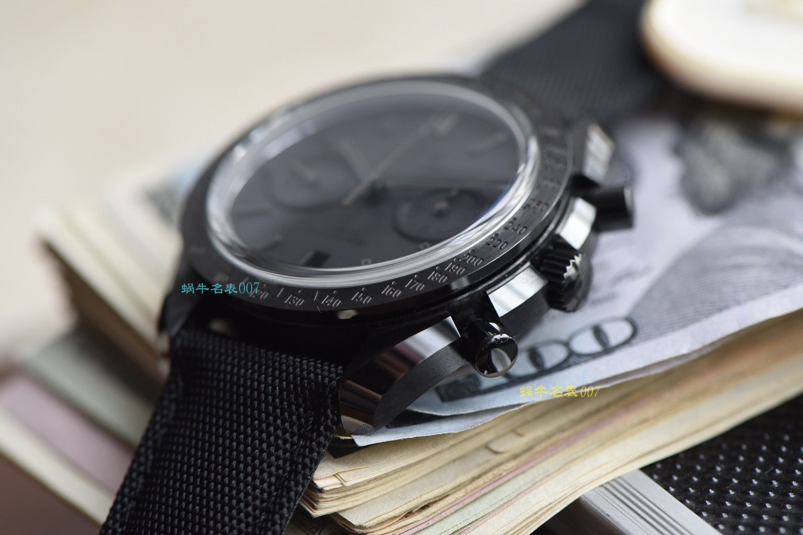 【视频评测OM厂一比一复刻高仿欧米茄月之暗面】OMEGA欧米茄超霸系列311.92.44.51.01.005腕表(墨黑) / M380