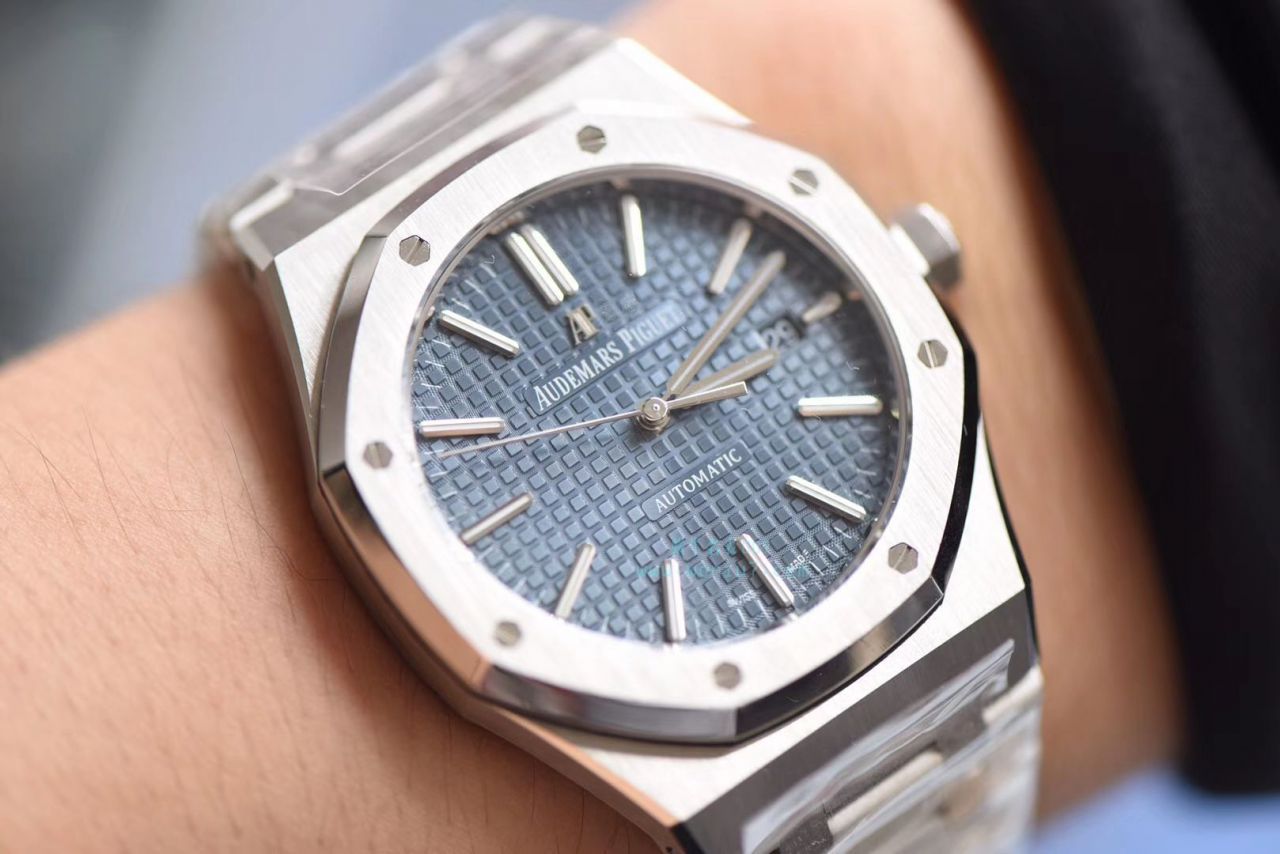 【视频评测什么是复刻表】JF标杆神器 15400超强＂V5＂升级版强势出击 / AP163