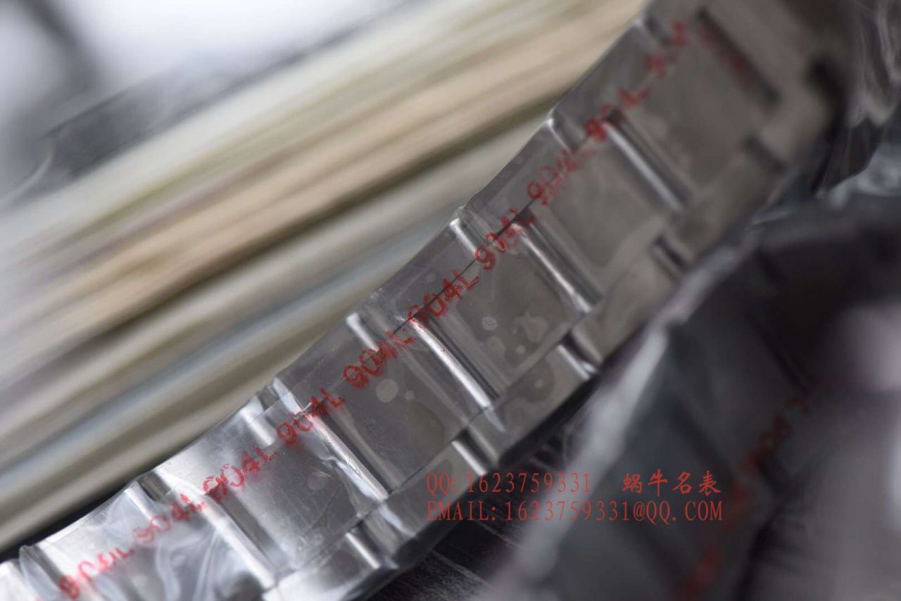 【哪里能买到好的瑞士复刻表】视频评测NOOB厂迄今为止最强ROLEX绿水鬼～V9版本黑水鬼 / FK07