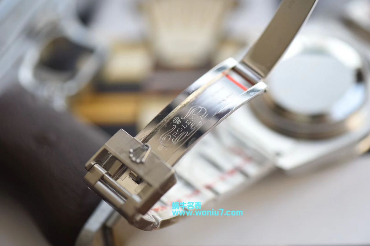 【哪里能买到好的瑞士复刻表】视频评测NOOB厂迄今为止最强ROLEX绿水鬼～V9版本黑水鬼 / FK07