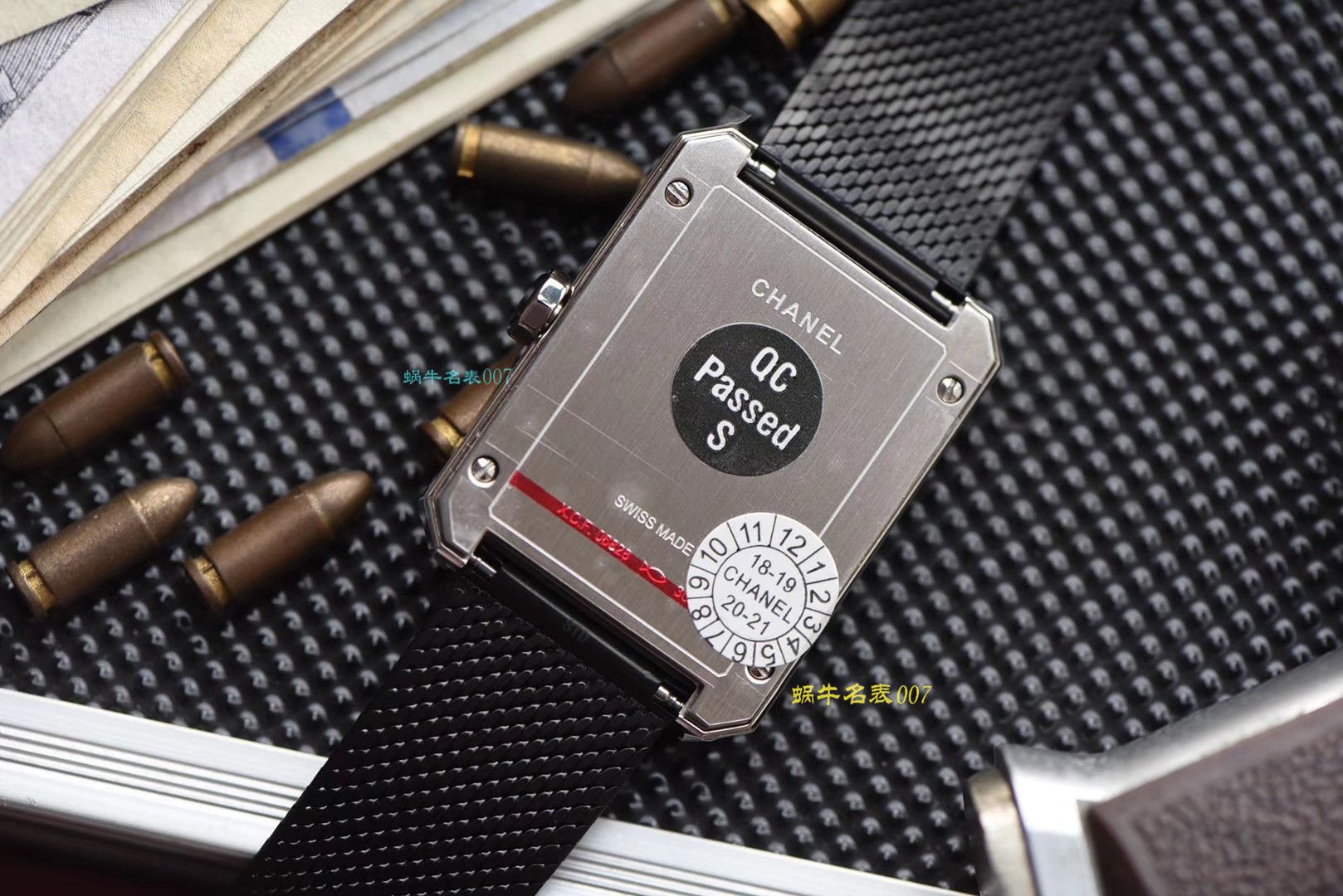 【复刻手表哪家好】香奈儿BOY · FRIEND系列BOY∙FRIEND TWEED女士腕表TWEED斜纹软呢钢带多面可选 / X51