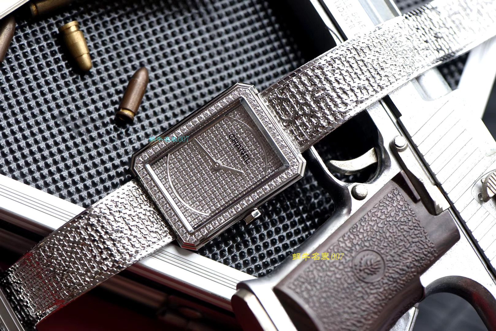 【复刻手表哪家好】香奈儿BOY · FRIEND系列BOY∙FRIEND TWEED女士腕表TWEED斜纹软呢钢带多面可选 / X51