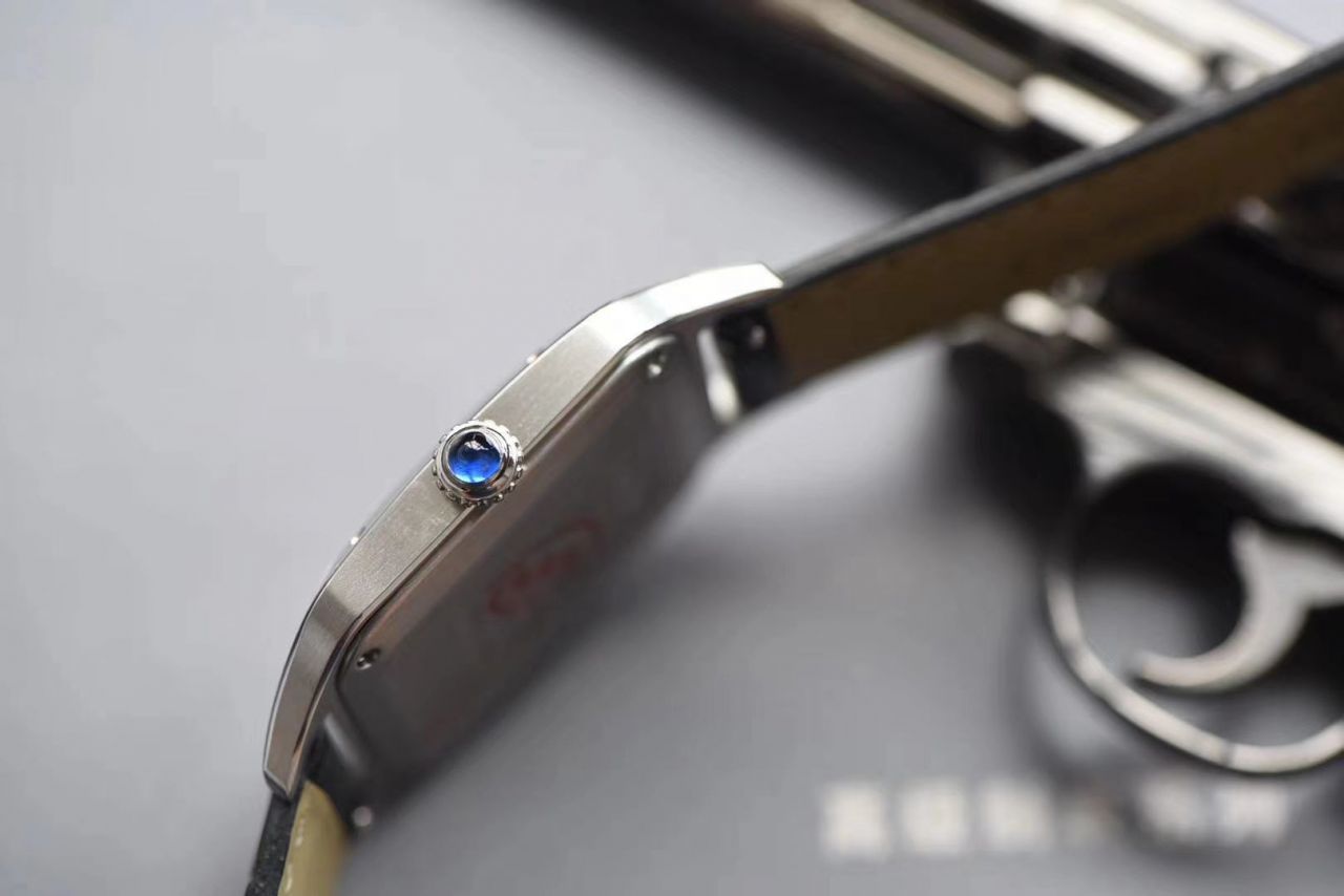 【视频评测XF厂什么叫复刻高仿表】卡地亚山度士系列WSSA0022（大号）WSSA0023（小号）腕表 / K217