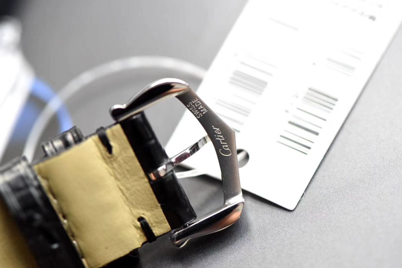 【视频评测XF厂什么叫复刻高仿表】卡地亚山度士系列WSSA0022（大号）WSSA0023（小号）腕表 / K217