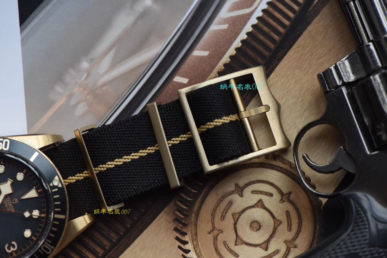 【视频评测XF厂帝舵复刻高仿表】帝舵碧湾系列M79250BA-0001腕表贝克汉姆同款最新青铜型小铜盾 / DT038