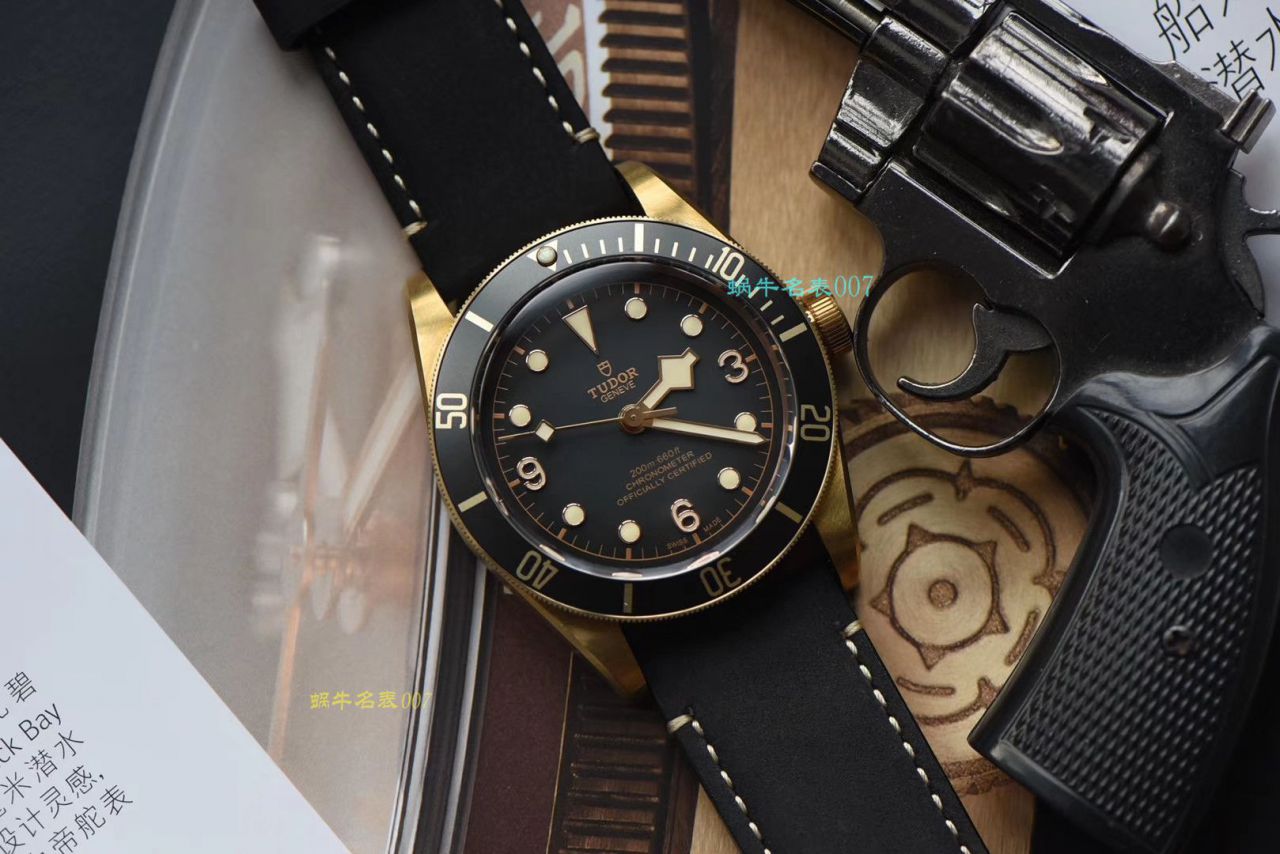 【视频评测XF厂帝舵复刻高仿表】帝舵碧湾系列M79250BA-0001腕表贝克汉姆同款最新青铜型小铜盾 / DT038