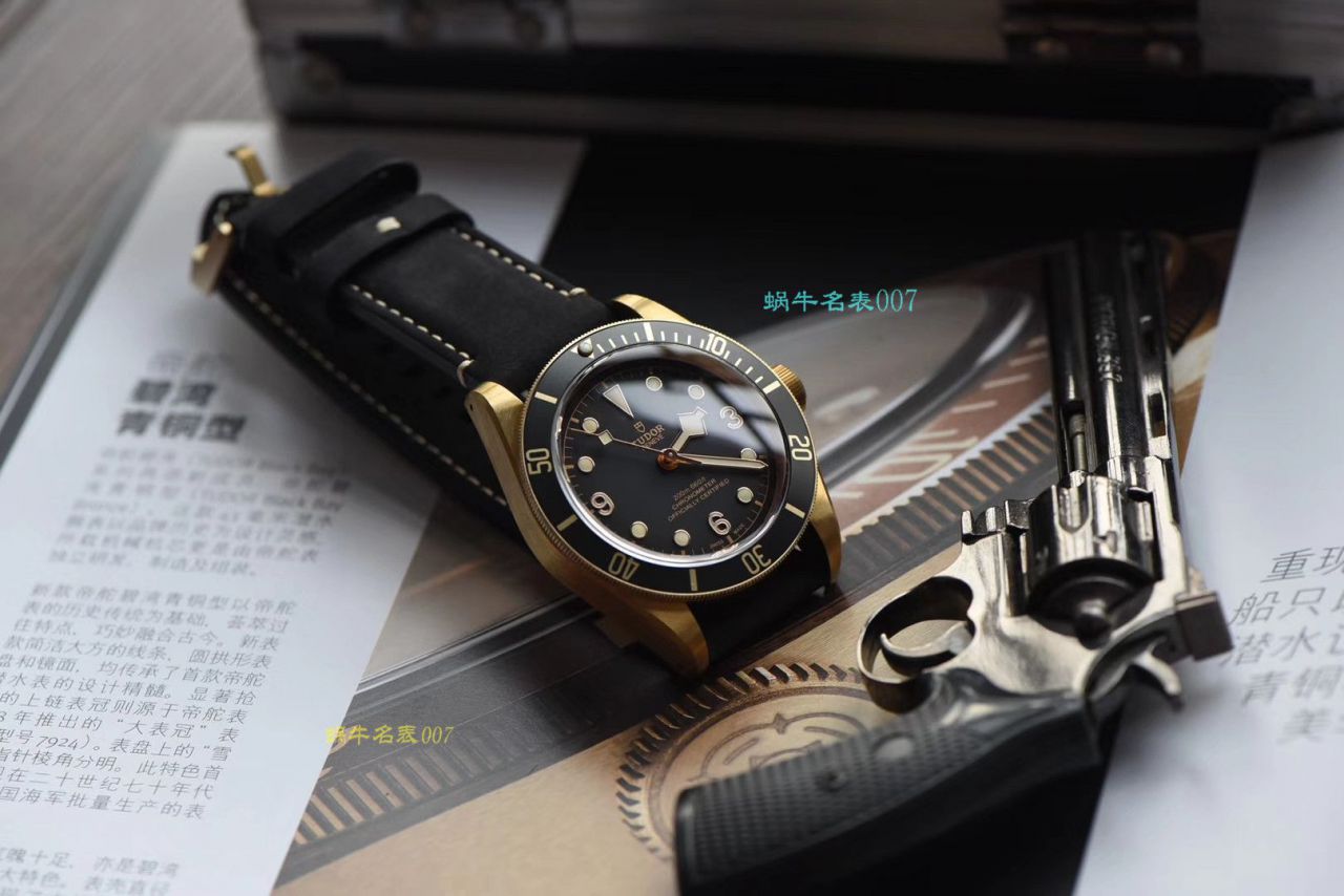 【视频评测XF厂帝舵复刻高仿表】帝舵碧湾系列M79250BA-0001腕表贝克汉姆同款最新青铜型小铜盾 / DT038