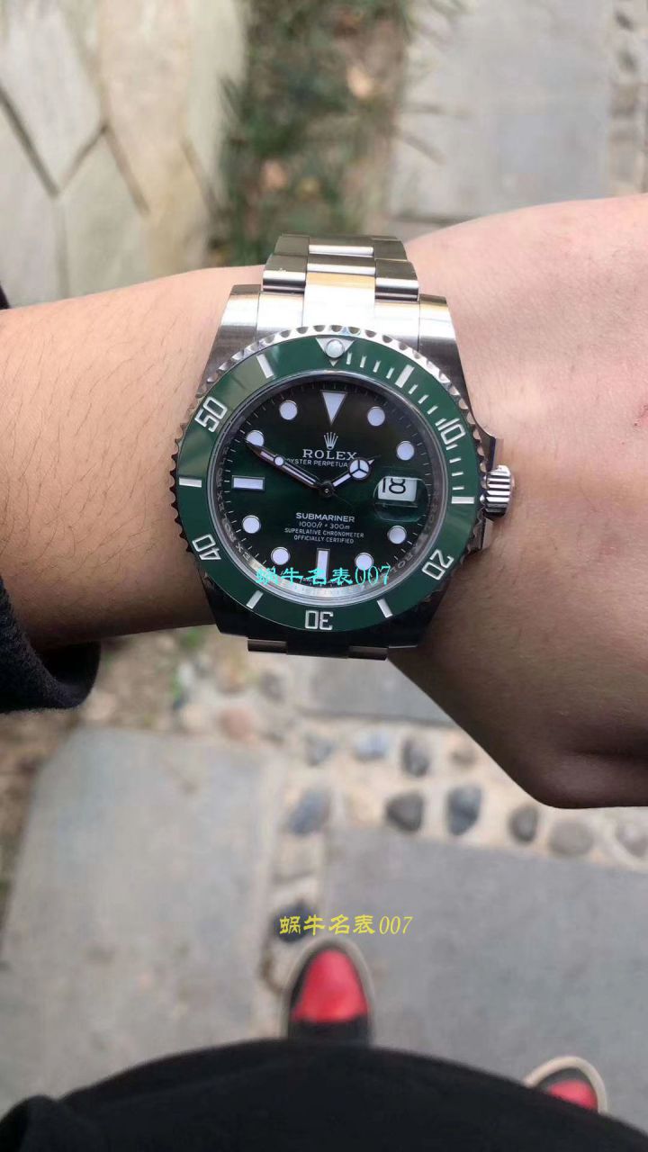 【哪里能买到好的瑞士复刻表】视频评测NOOB厂迄今为止最强ROLEX绿水鬼～V9版本黑水鬼 / FK07