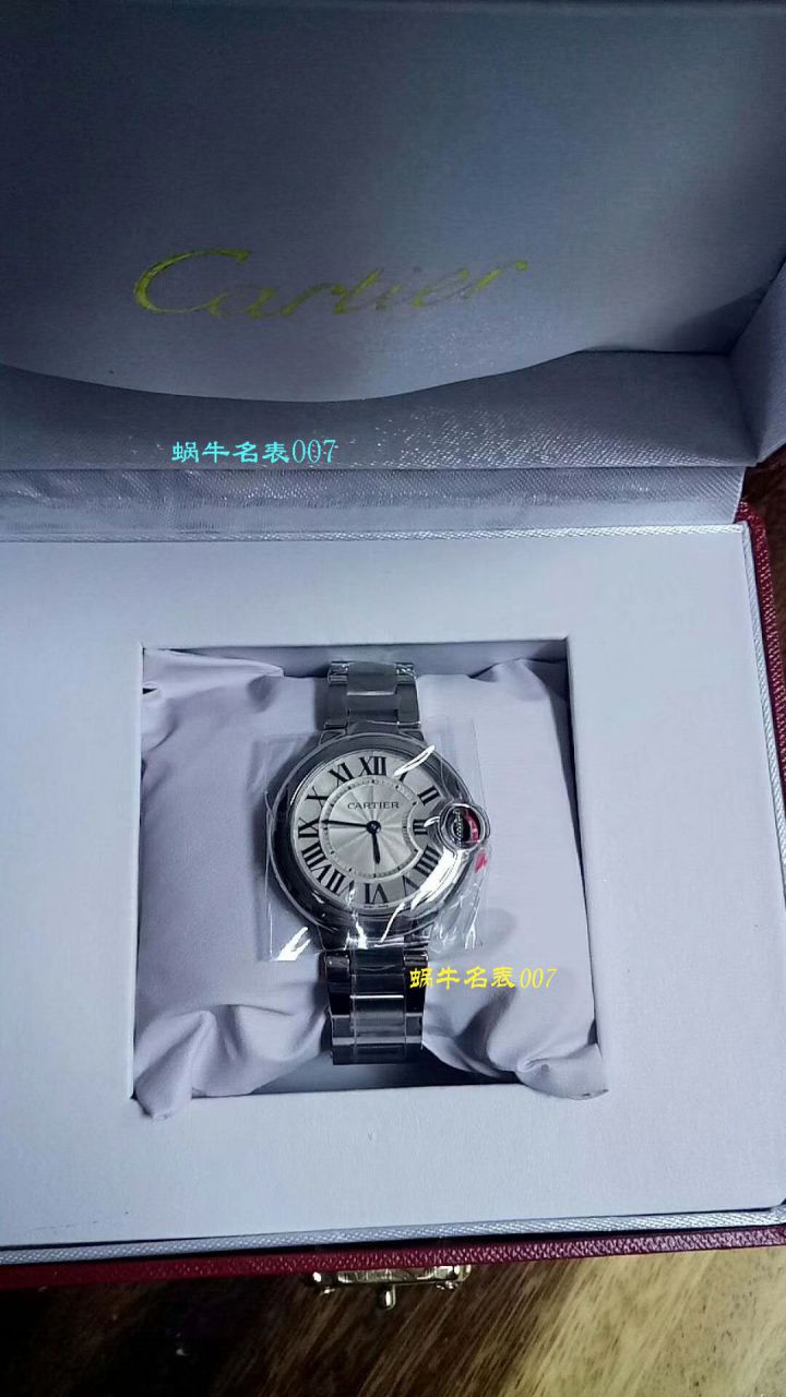 【独家视频测评V6厂一比一高精仿手表】卡地亚蓝气球系列W6920084女士33毫米石英腕表 / KAC080