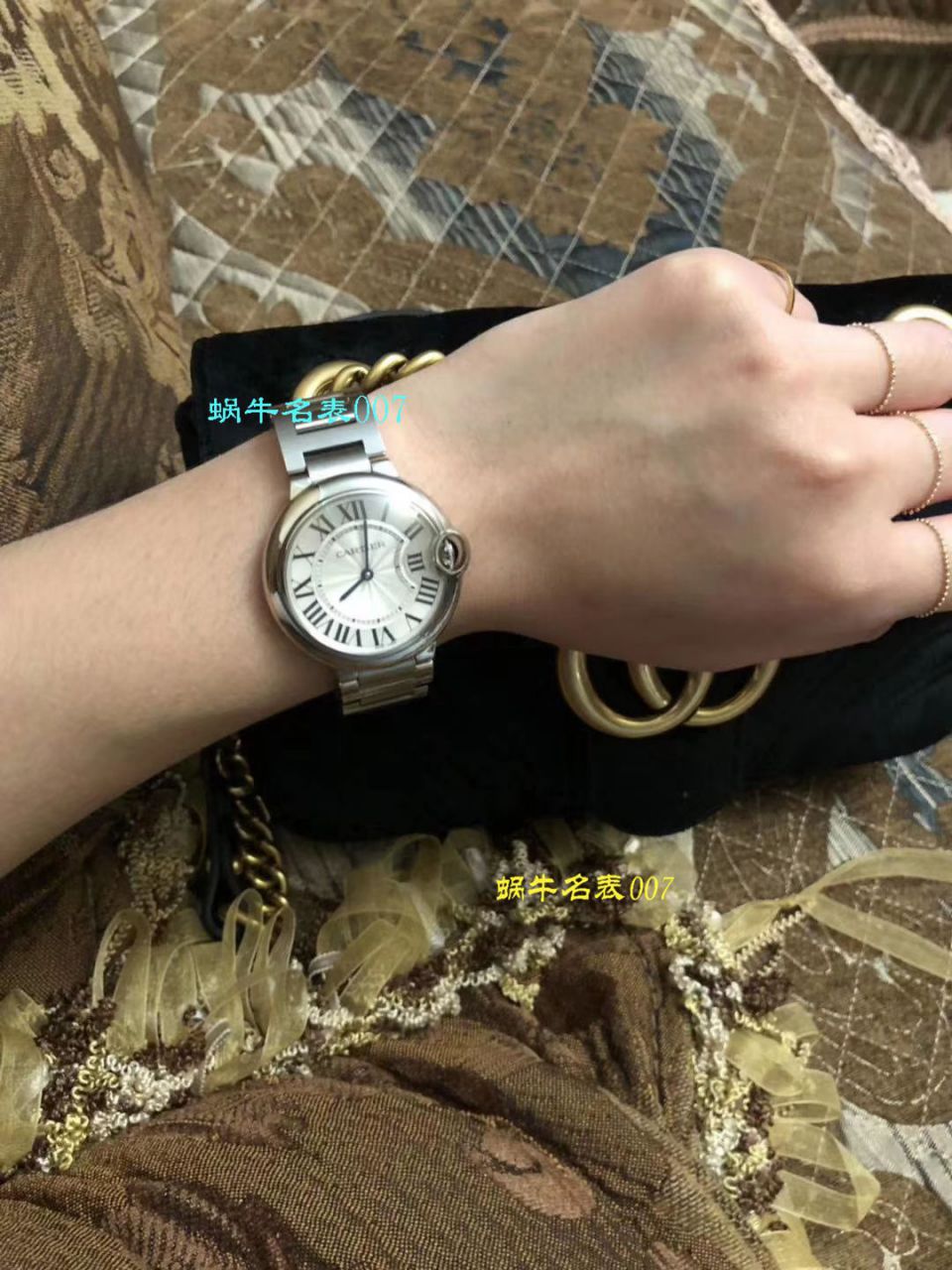 【独家视频测评V6厂一比一高精仿手表】卡地亚蓝气球系列W6920084女士33毫米石英腕表 / KAC080